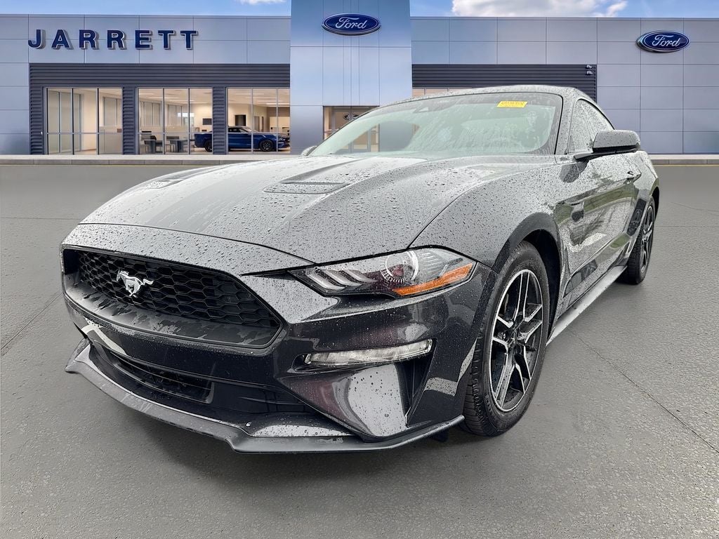 2022 Ford Mustang EcoBoost