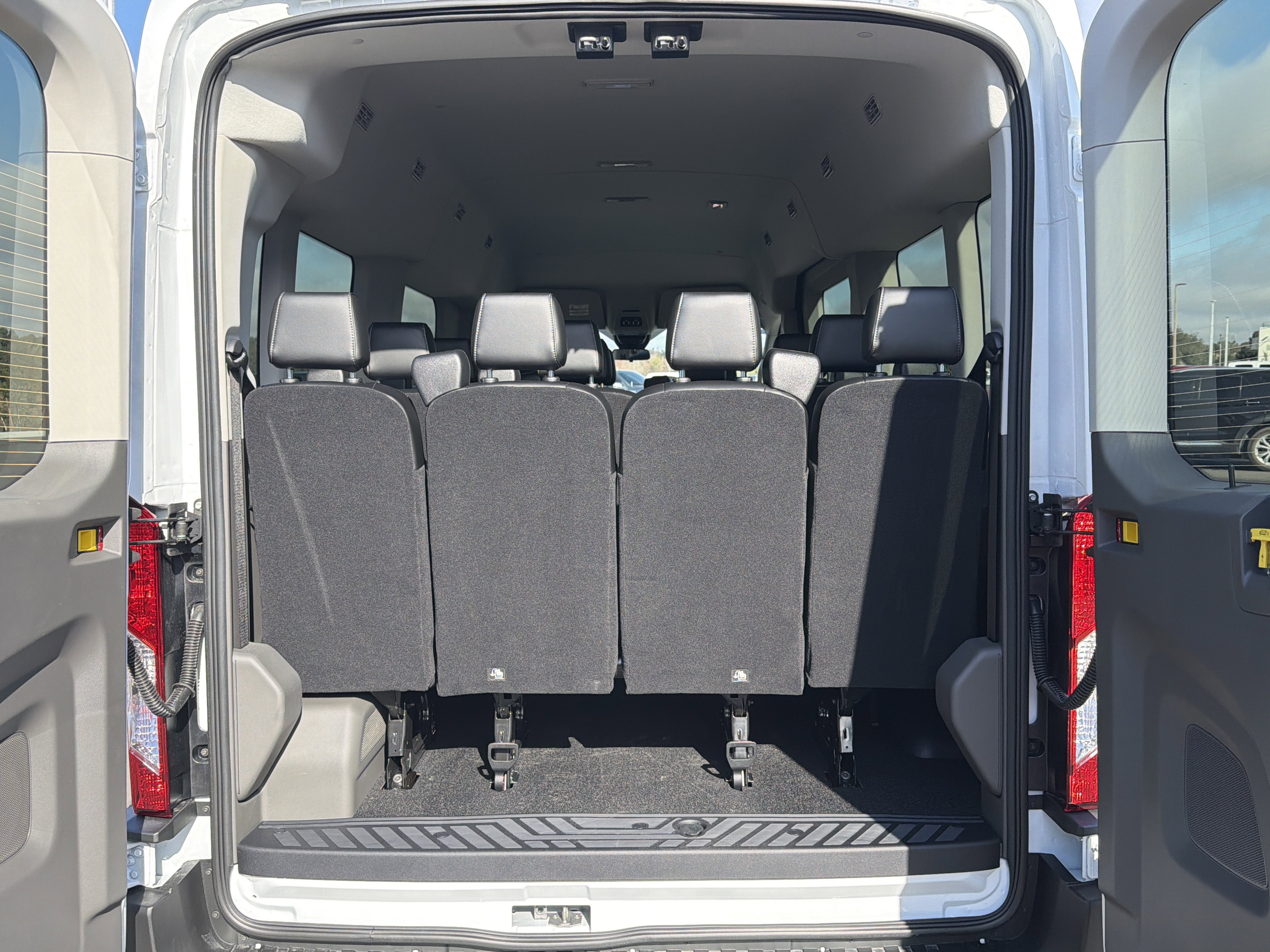 2026 Ford Transit-350 XL