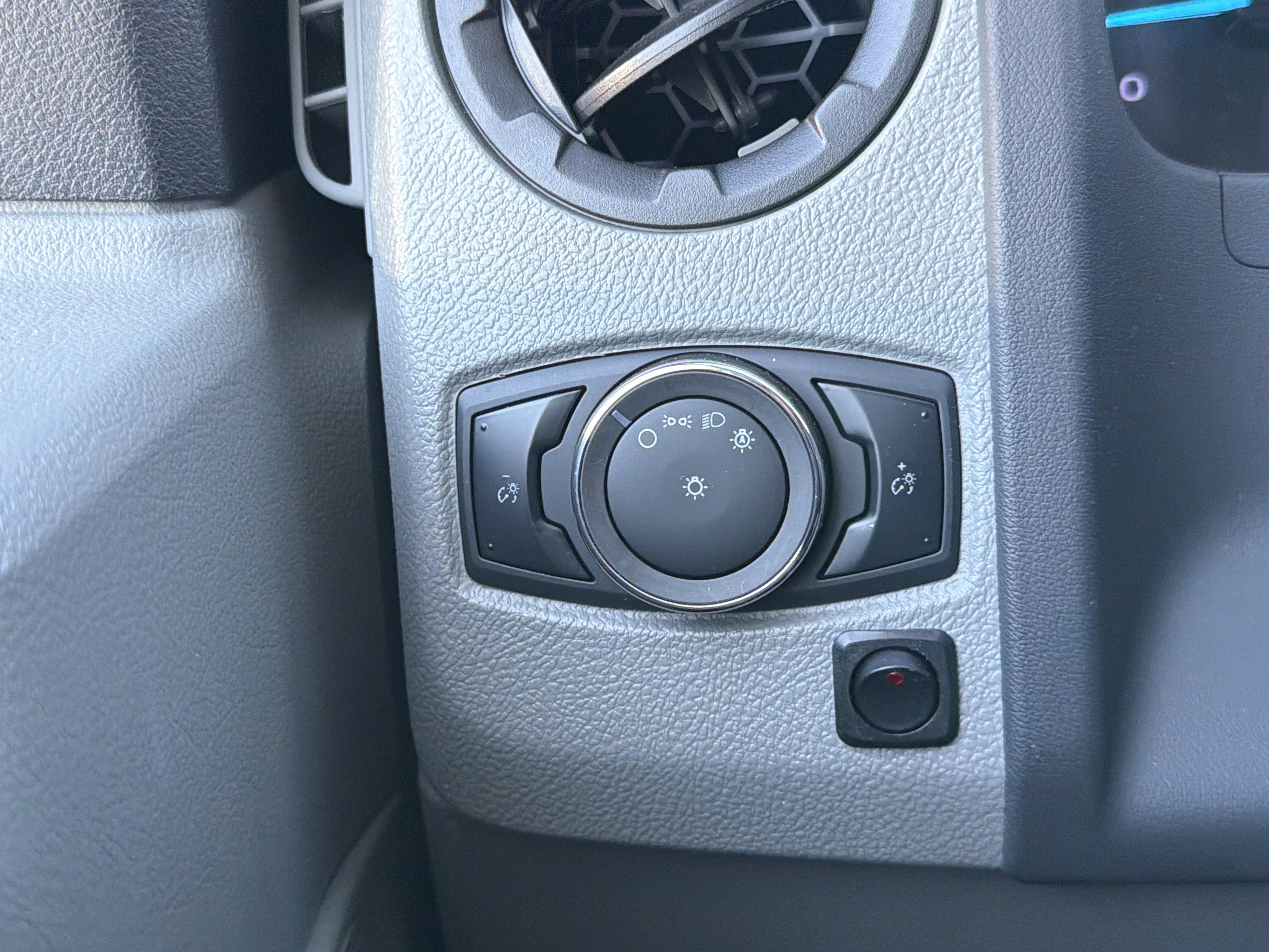 2024 Ford E-450SD Base