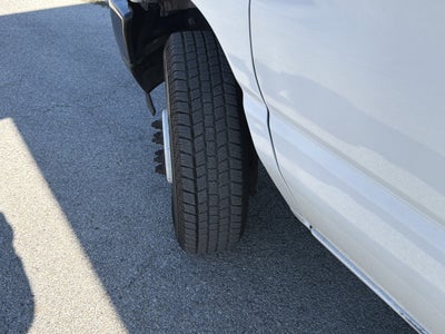 2024 Ford E-450SD Base