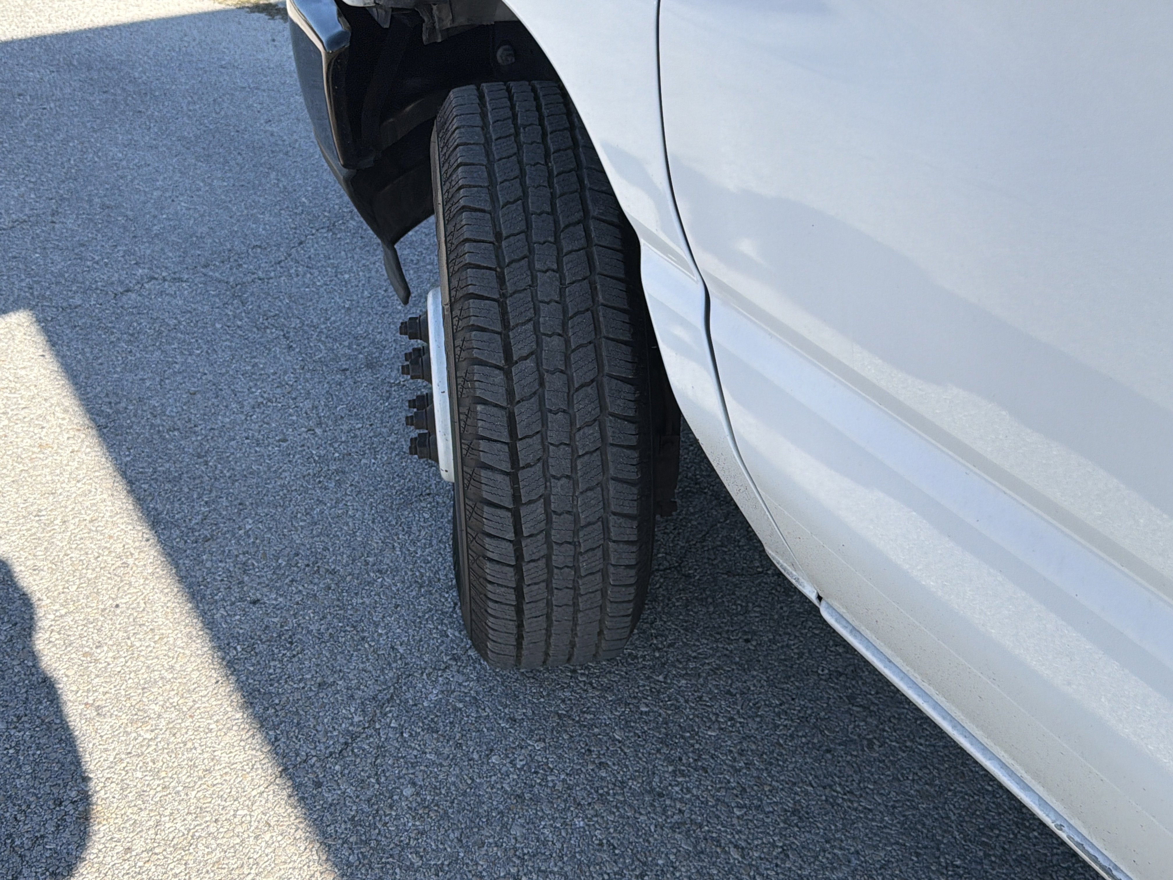 2024 Ford E-450SD Base