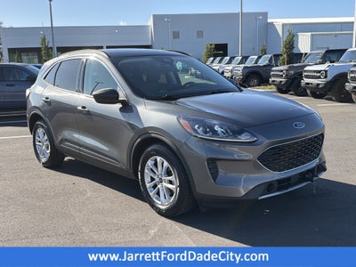 2022 Ford Escape SE Hybrid