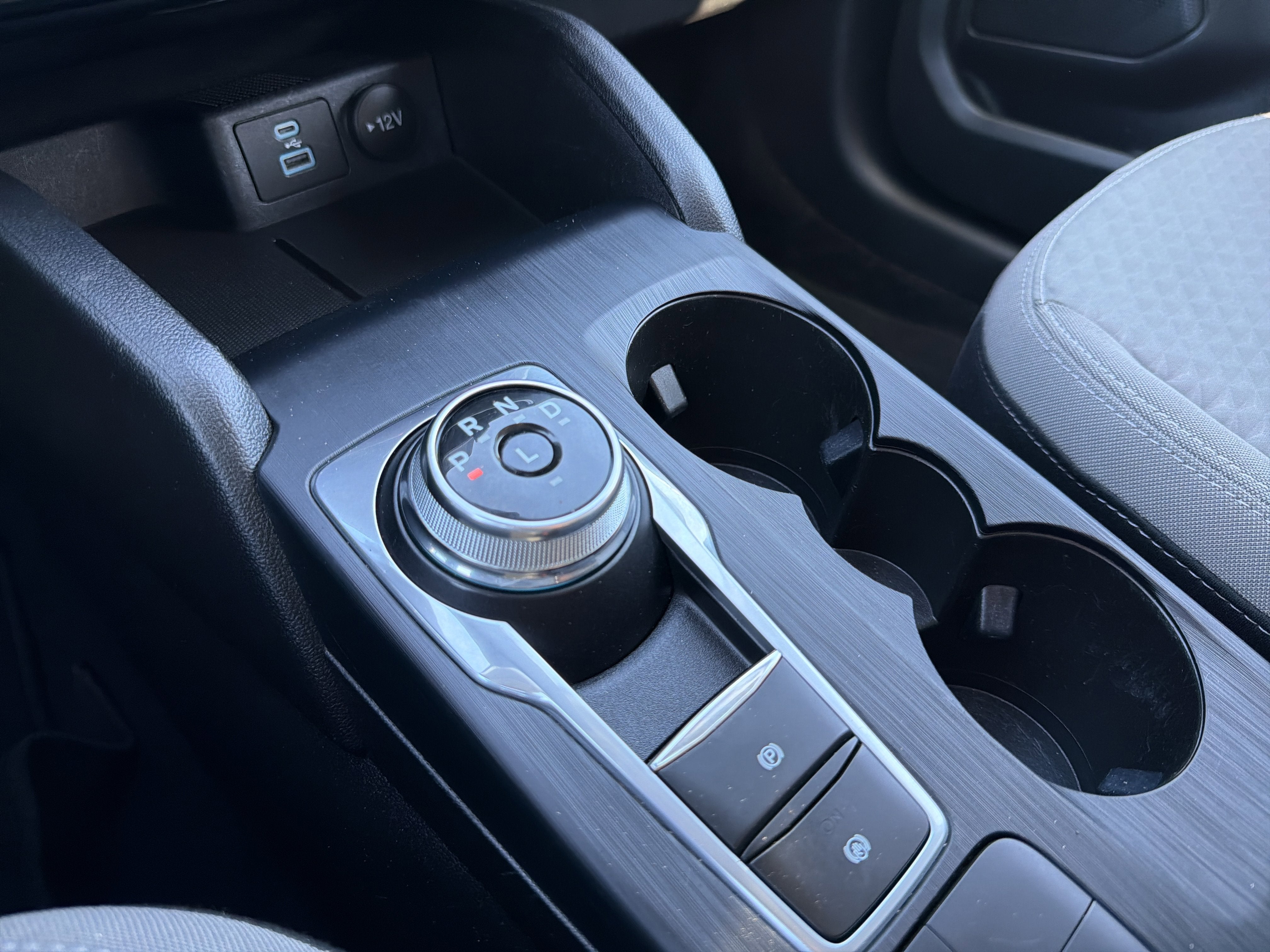 2022 Ford Escape SE Hybrid