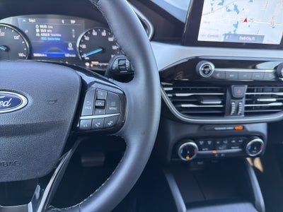 2022 Ford Escape SE Hybrid