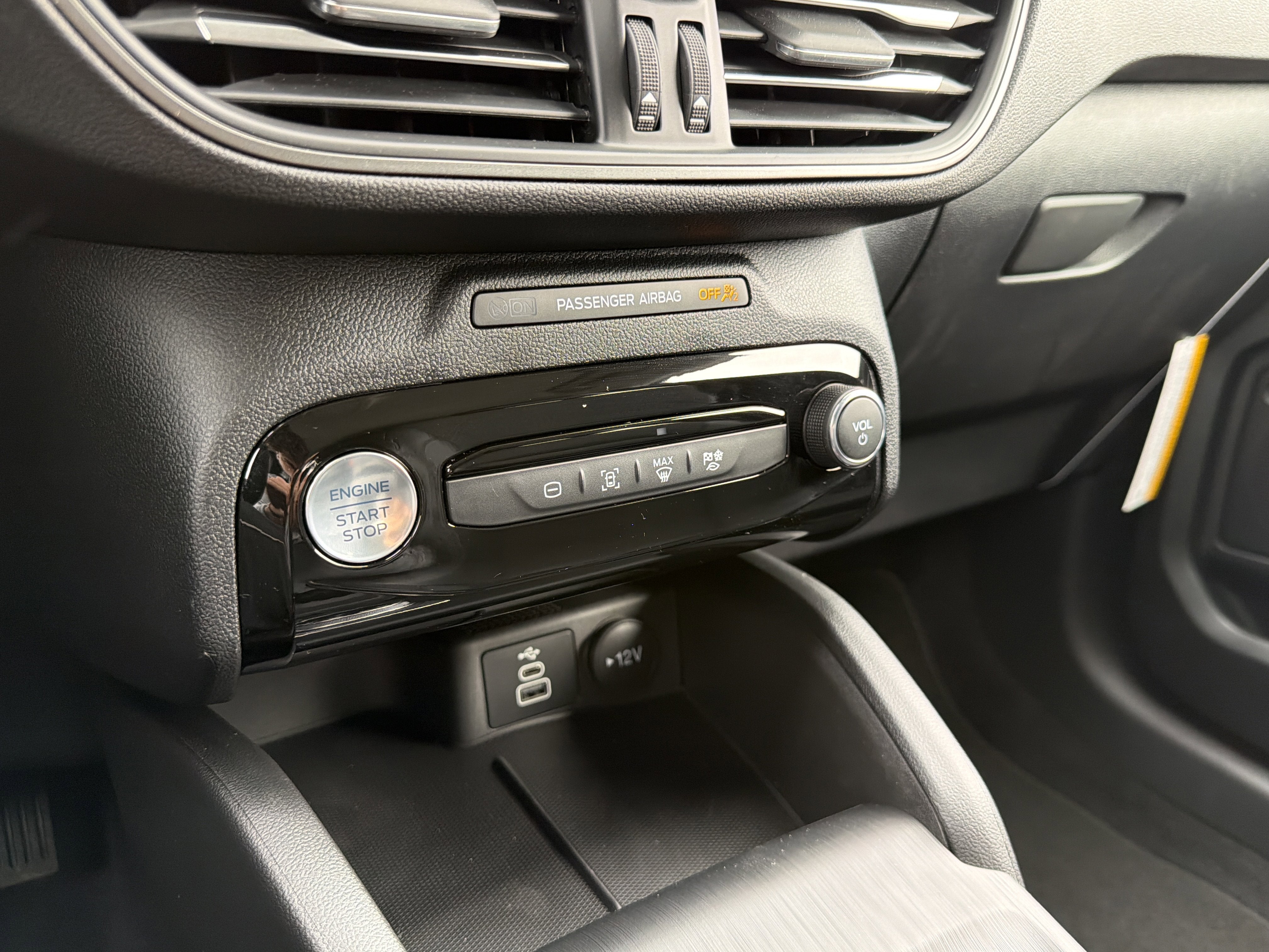 2026 Ford Escape Plug-In Hybrid Base