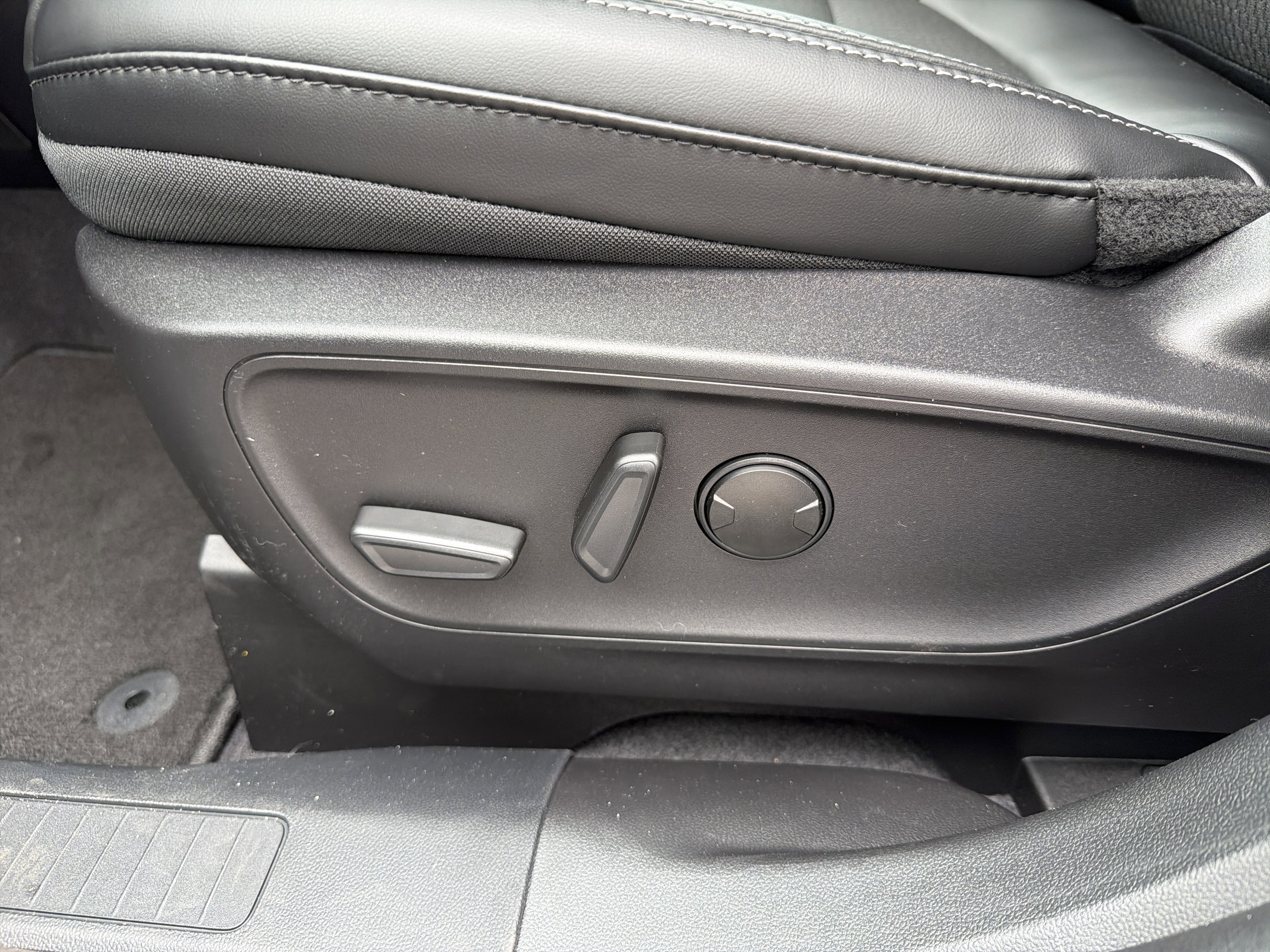 2026 Ford Escape Plug-In Hybrid Base