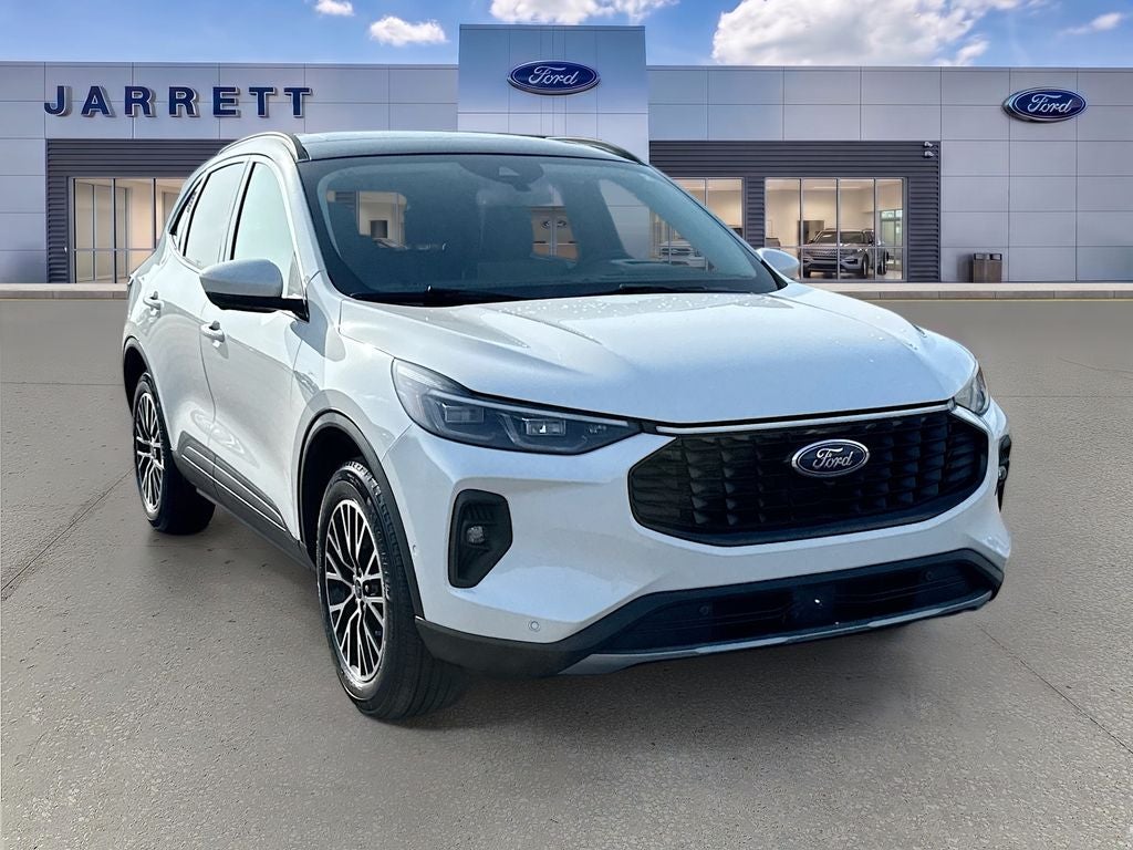 2024 Ford Escape Plug-In Hybrid Base