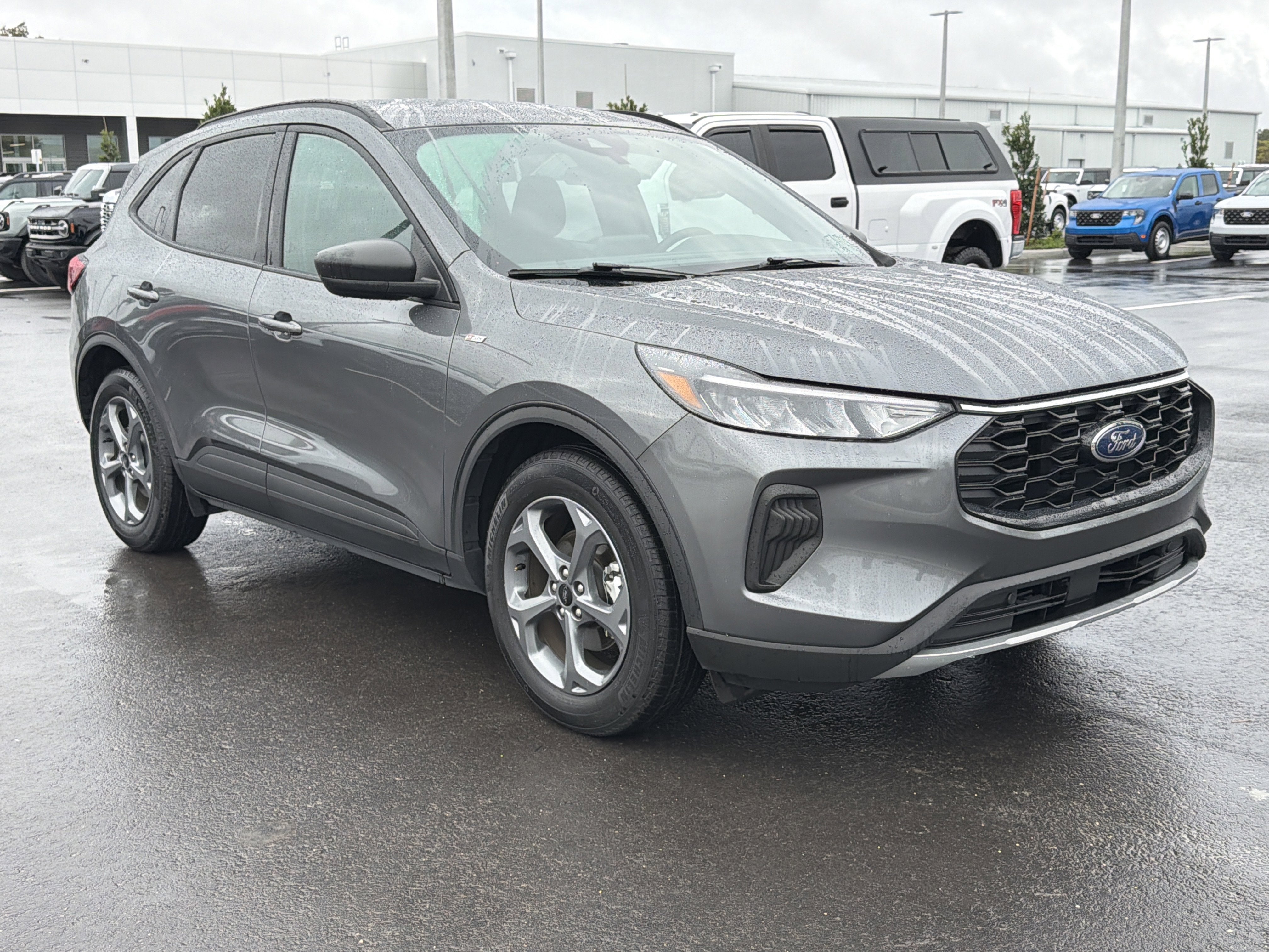 2025 Ford Escape ST-Line