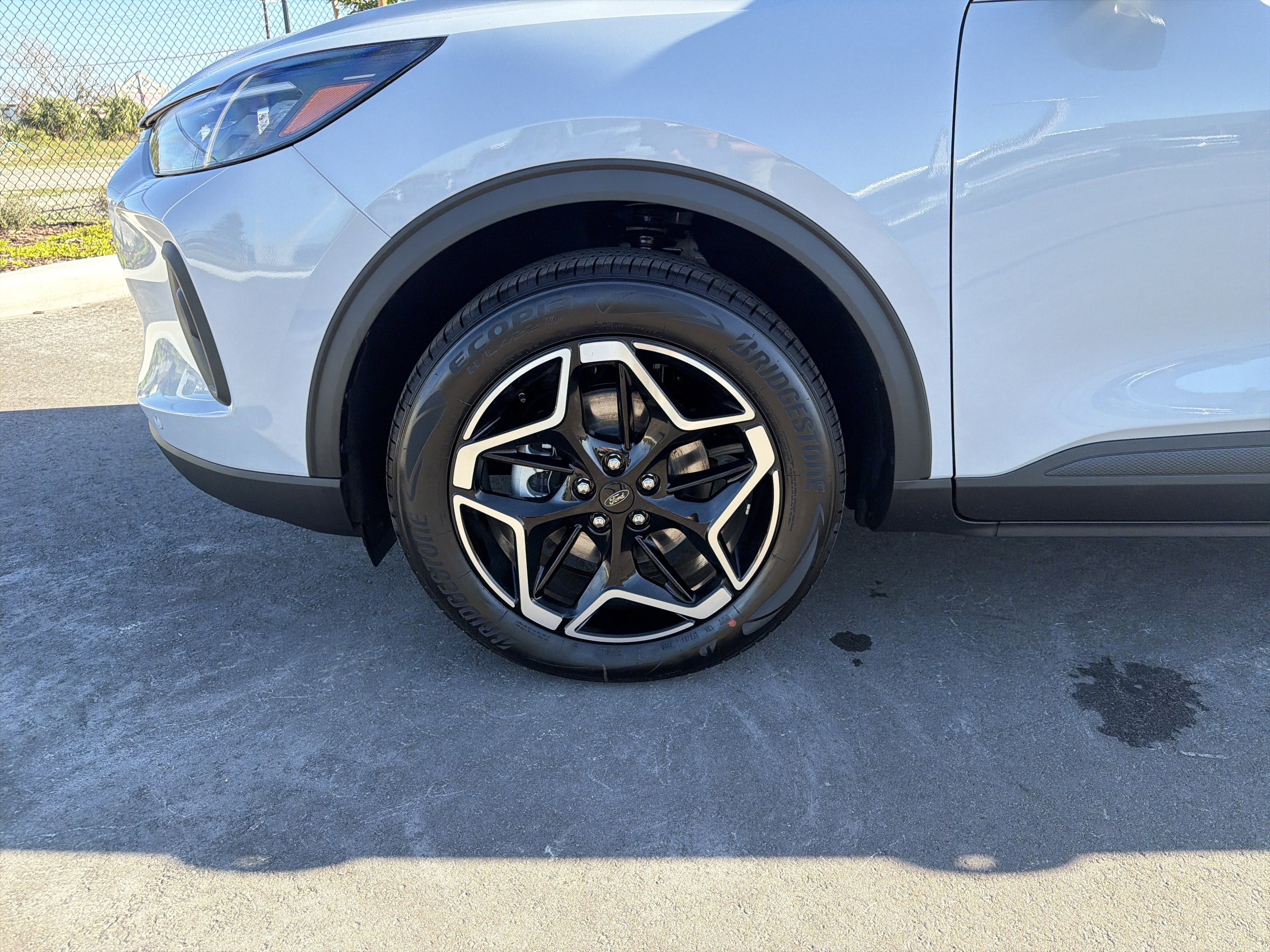 2026 Ford Escape Hybrid Platinum