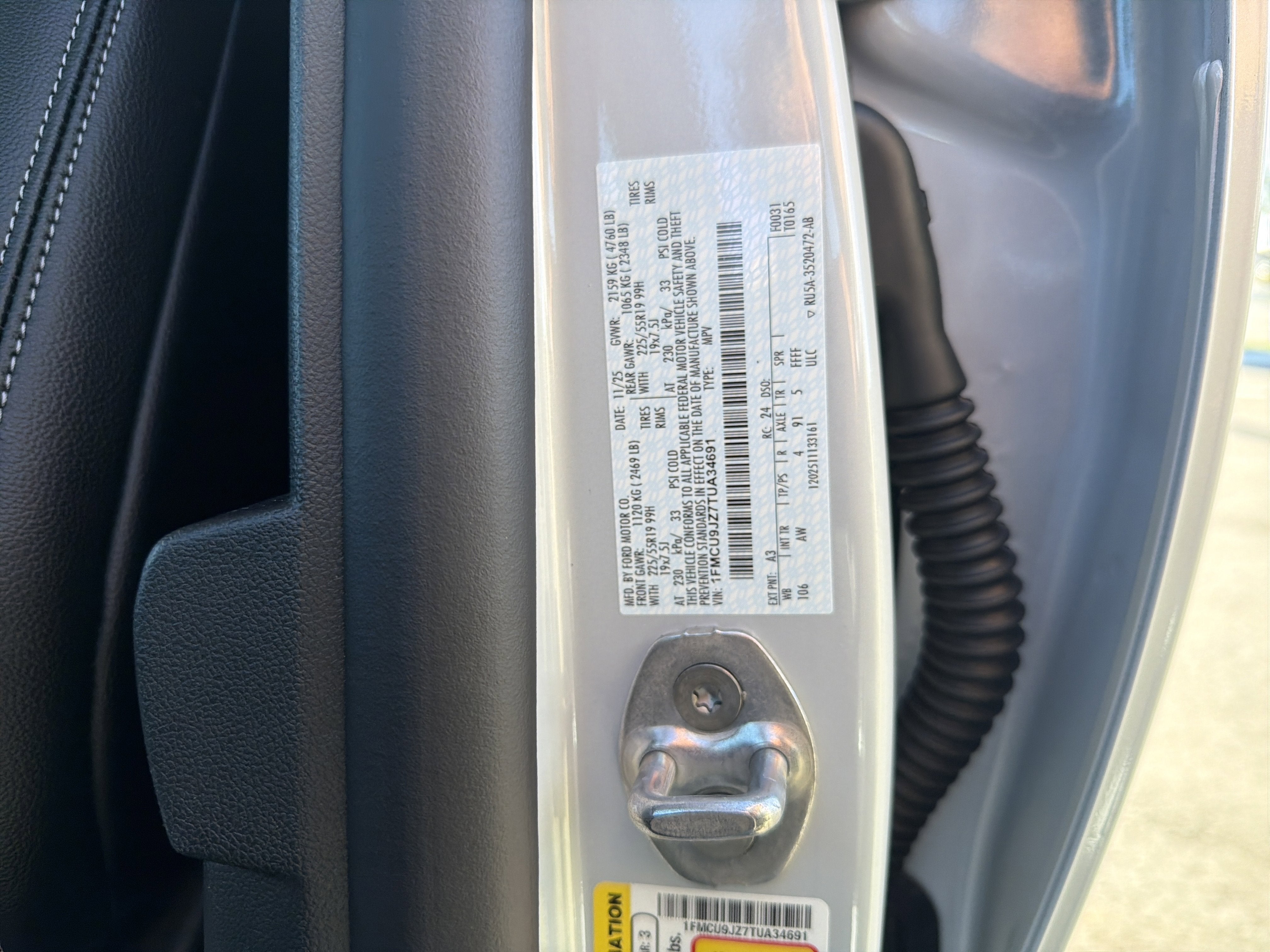 2026 Ford Escape Hybrid Platinum