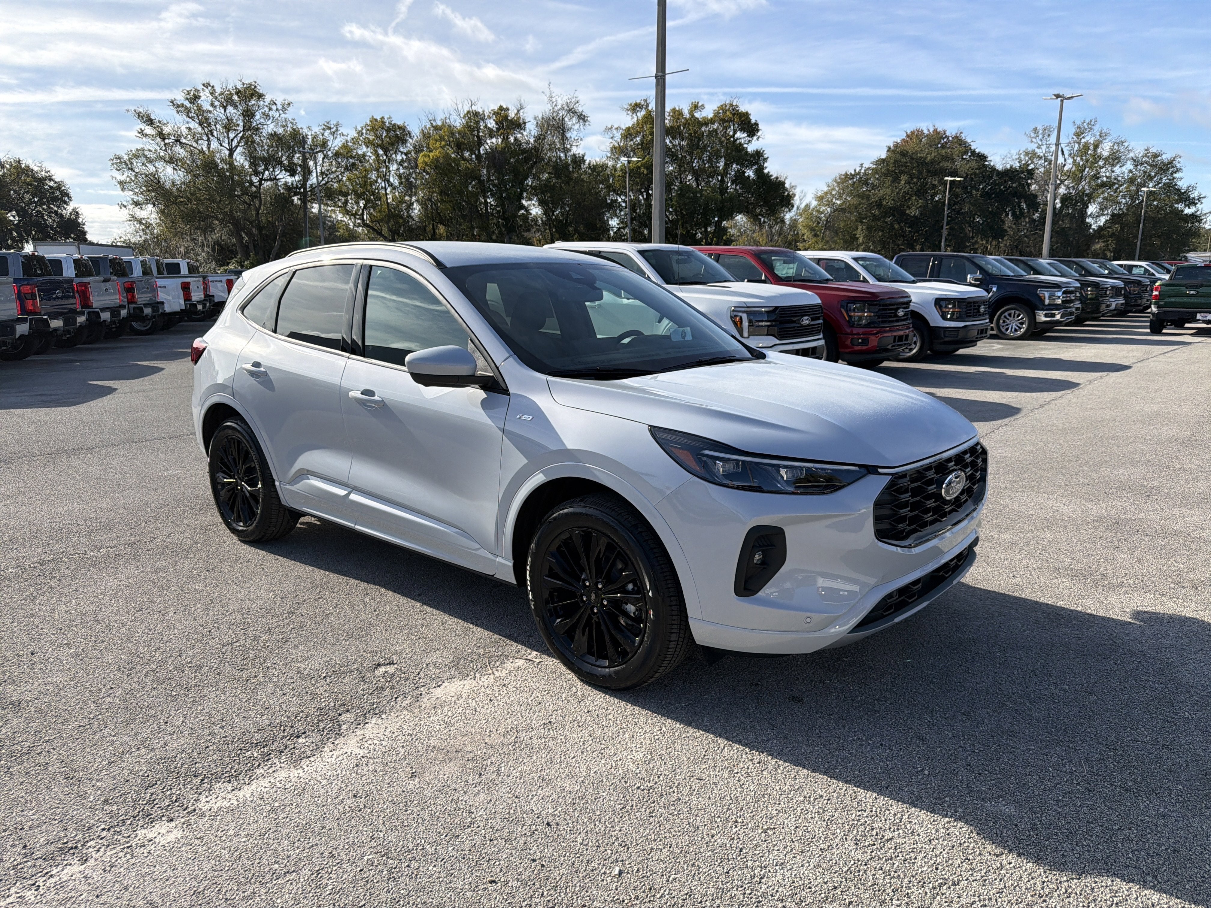 2026 Ford Escape Hybrid ST-Line Elite