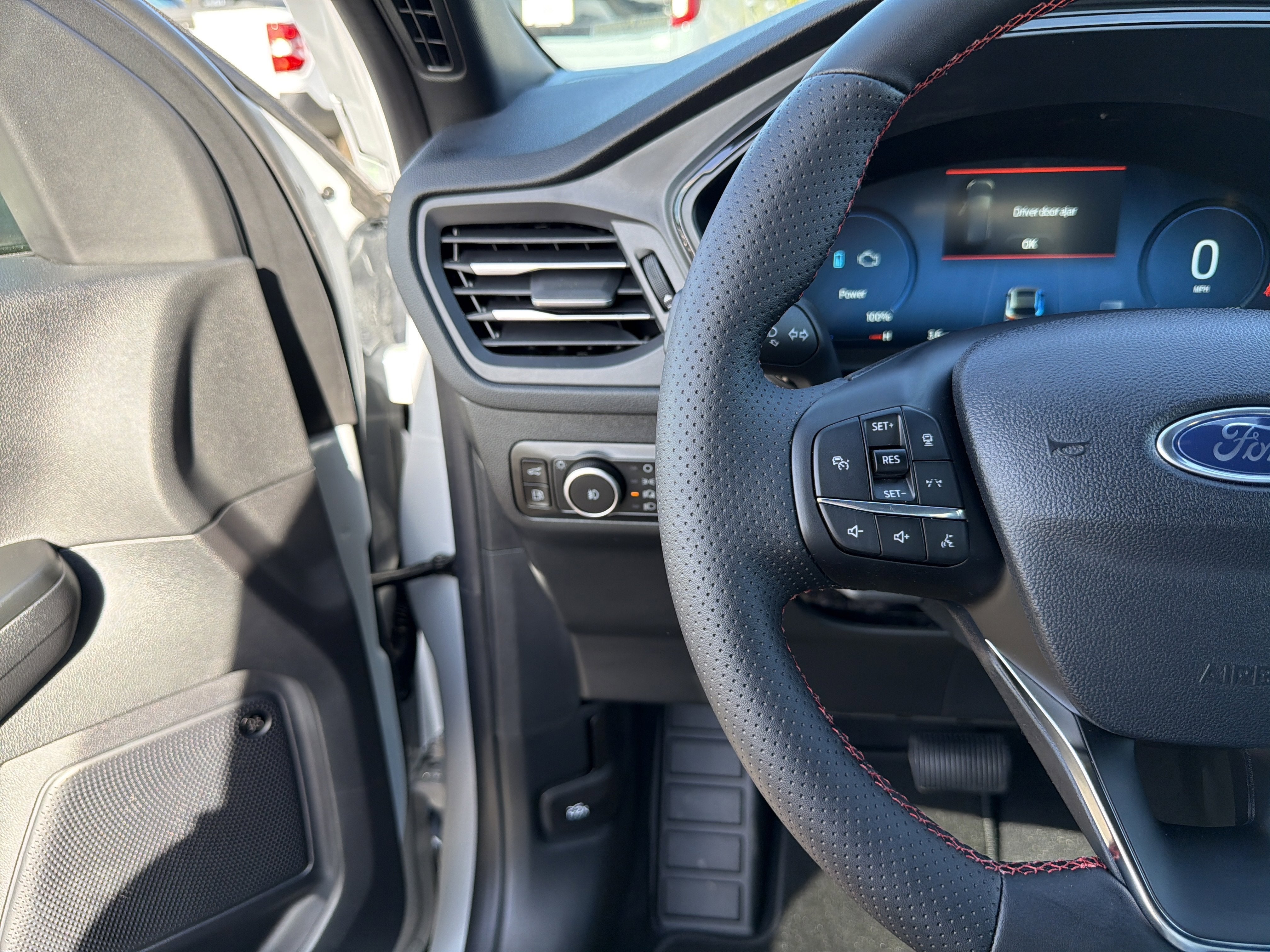 2026 Ford Escape Hybrid ST-Line Elite