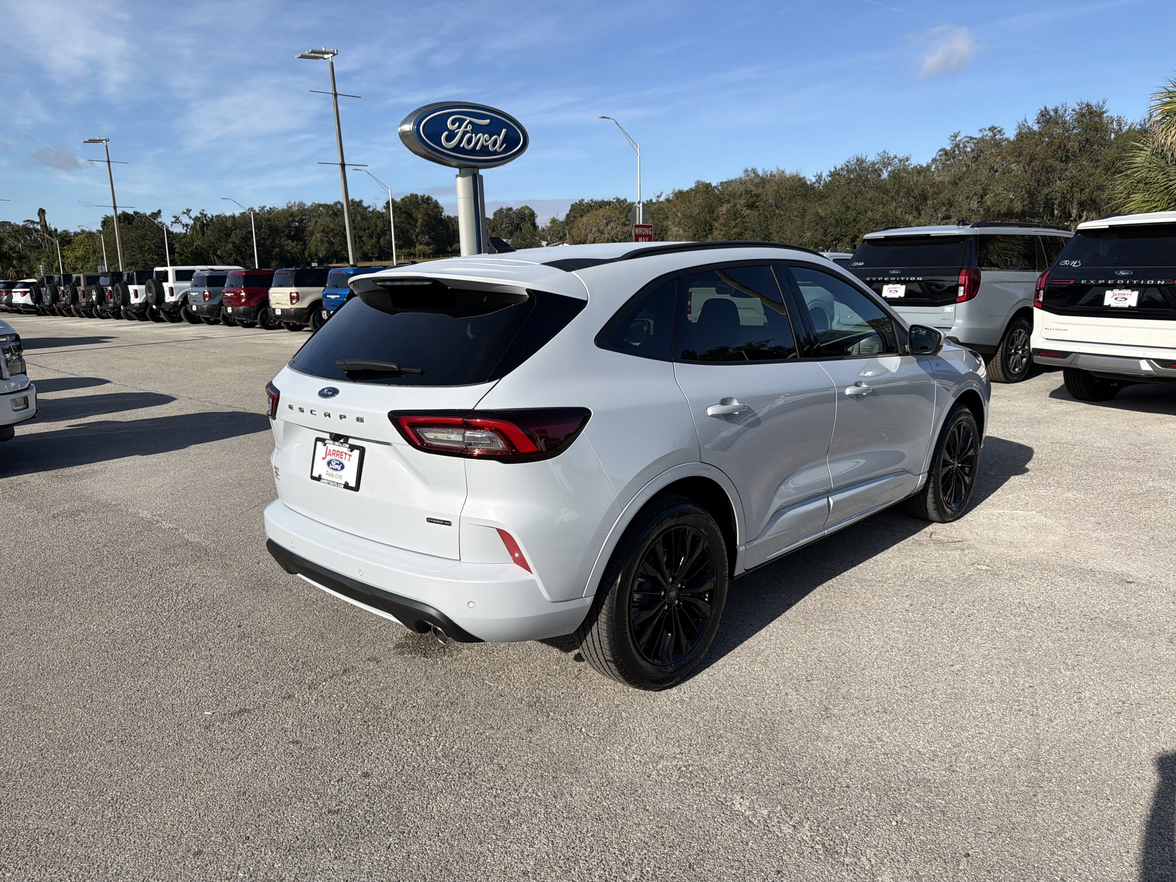 2026 Ford Escape Hybrid ST-Line Elite