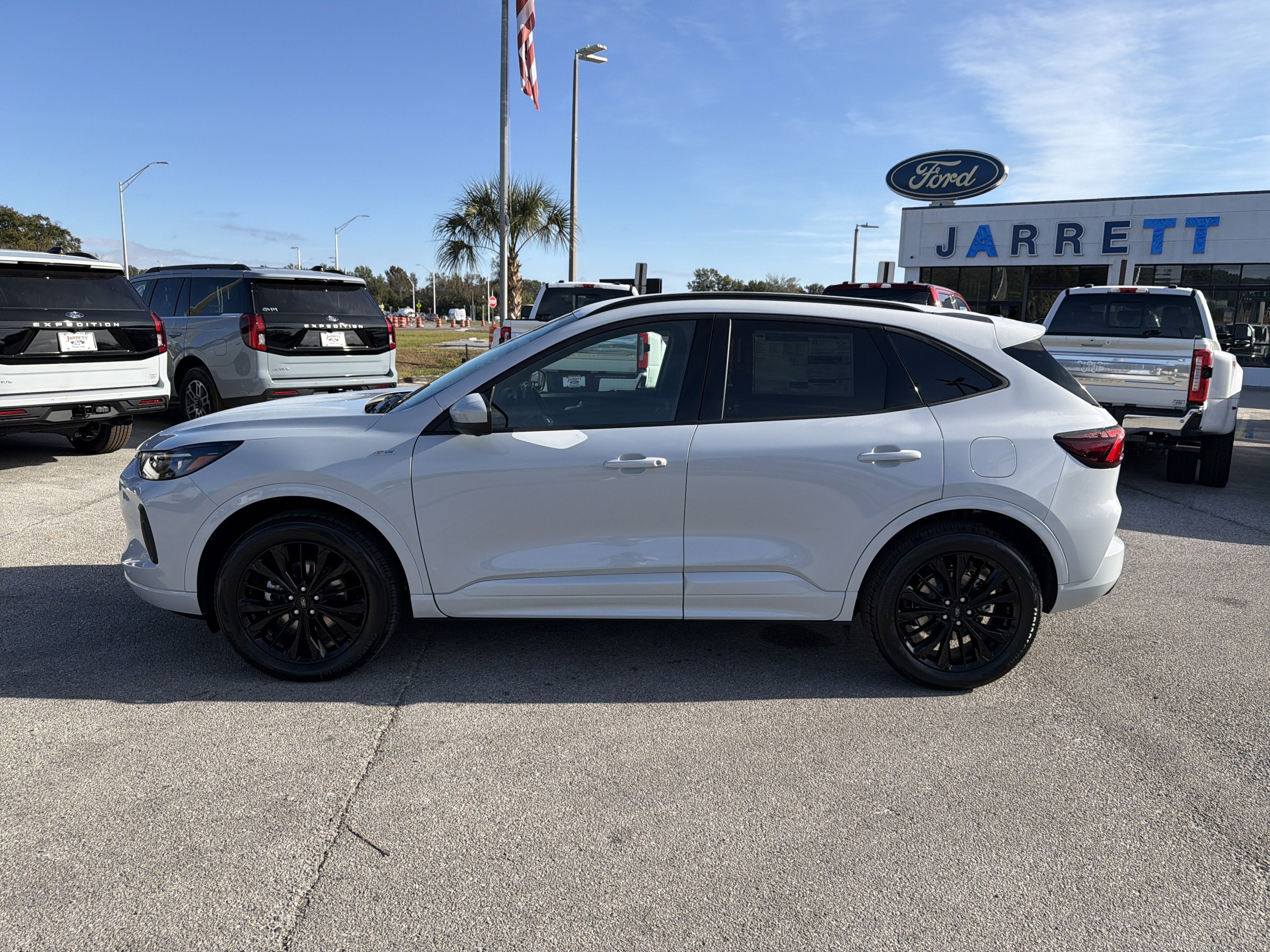 2026 Ford Escape Hybrid ST-Line Elite