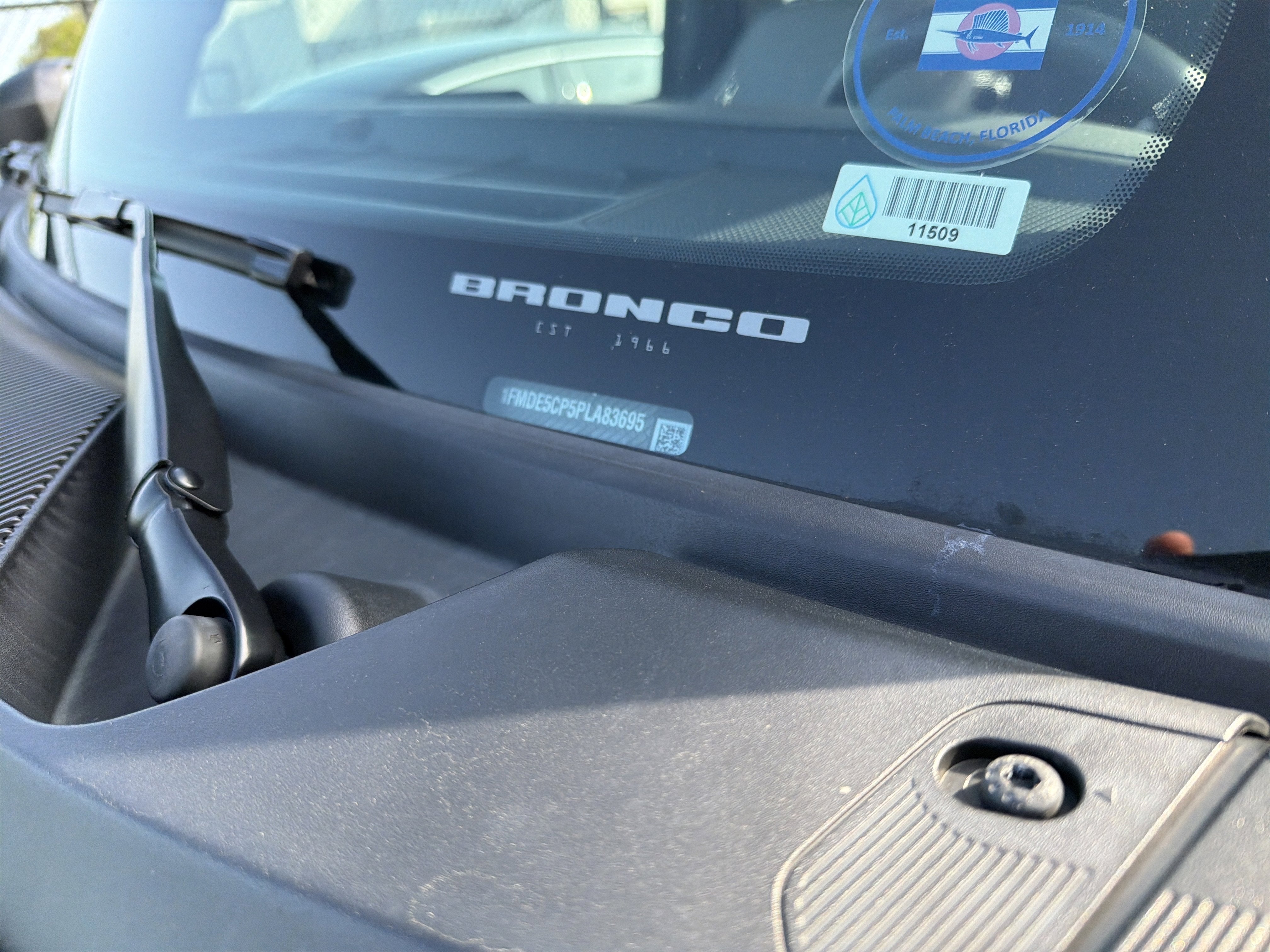 2023 Ford Bronco Base