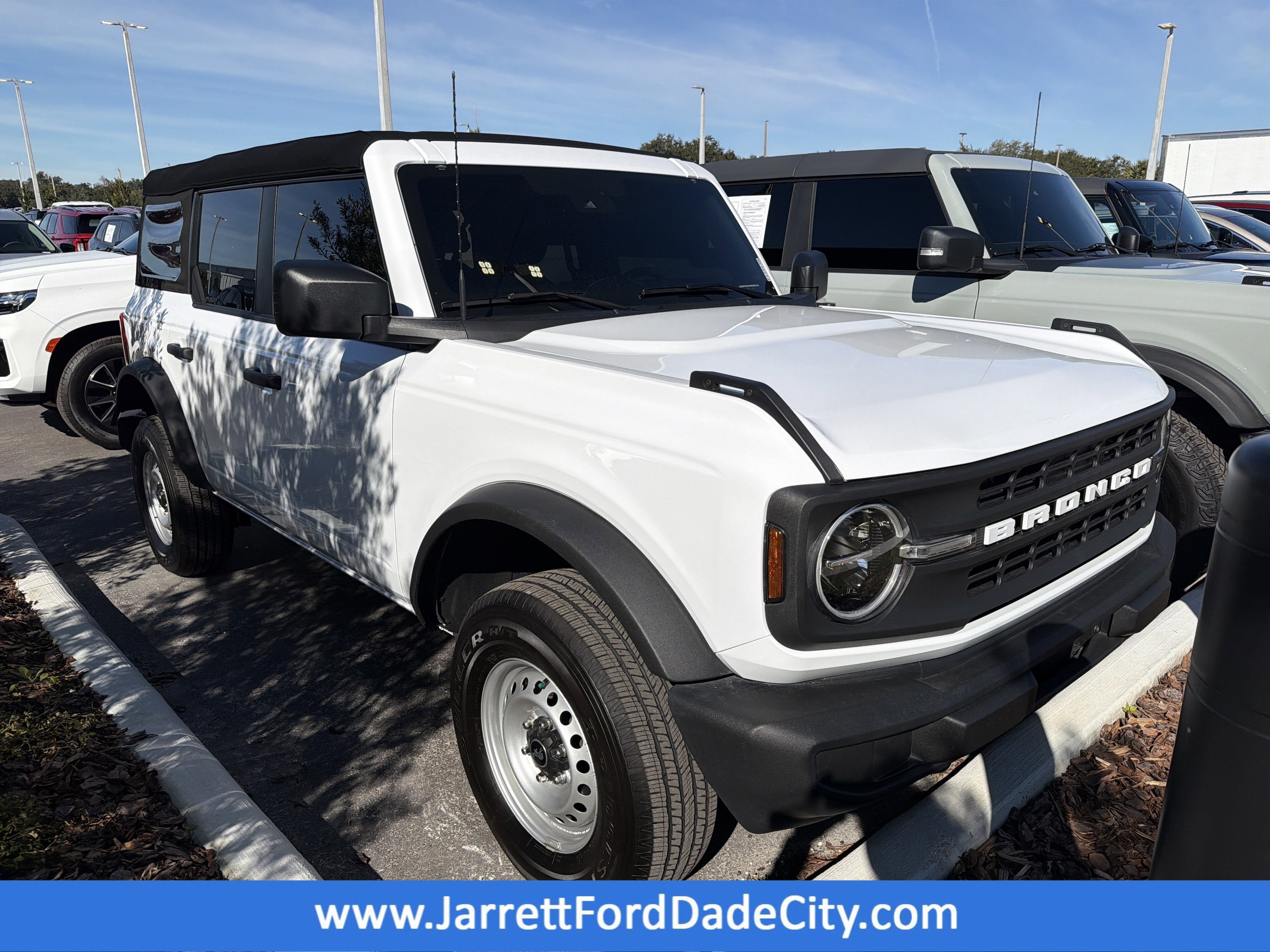 2025 Ford Bronco Base