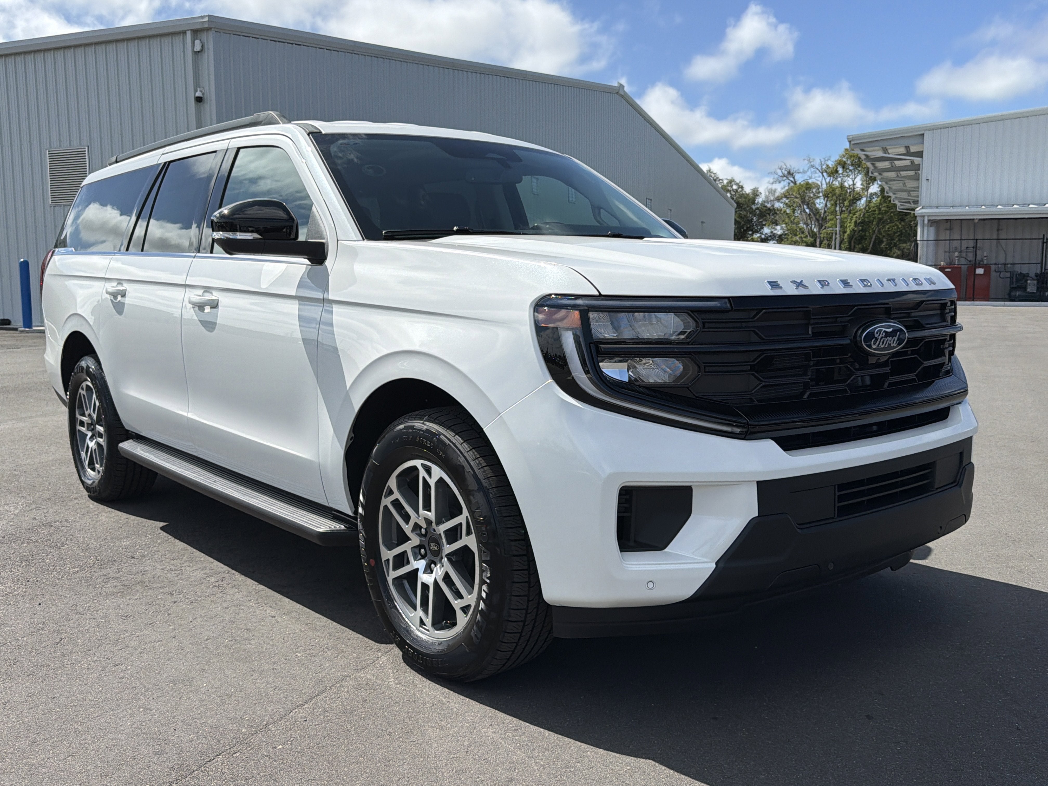 2026 Ford Expedition Max Active