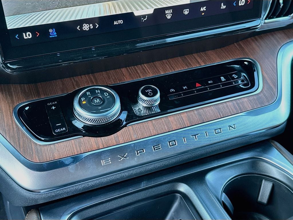 2027 Ford Expedition Max King Ranch