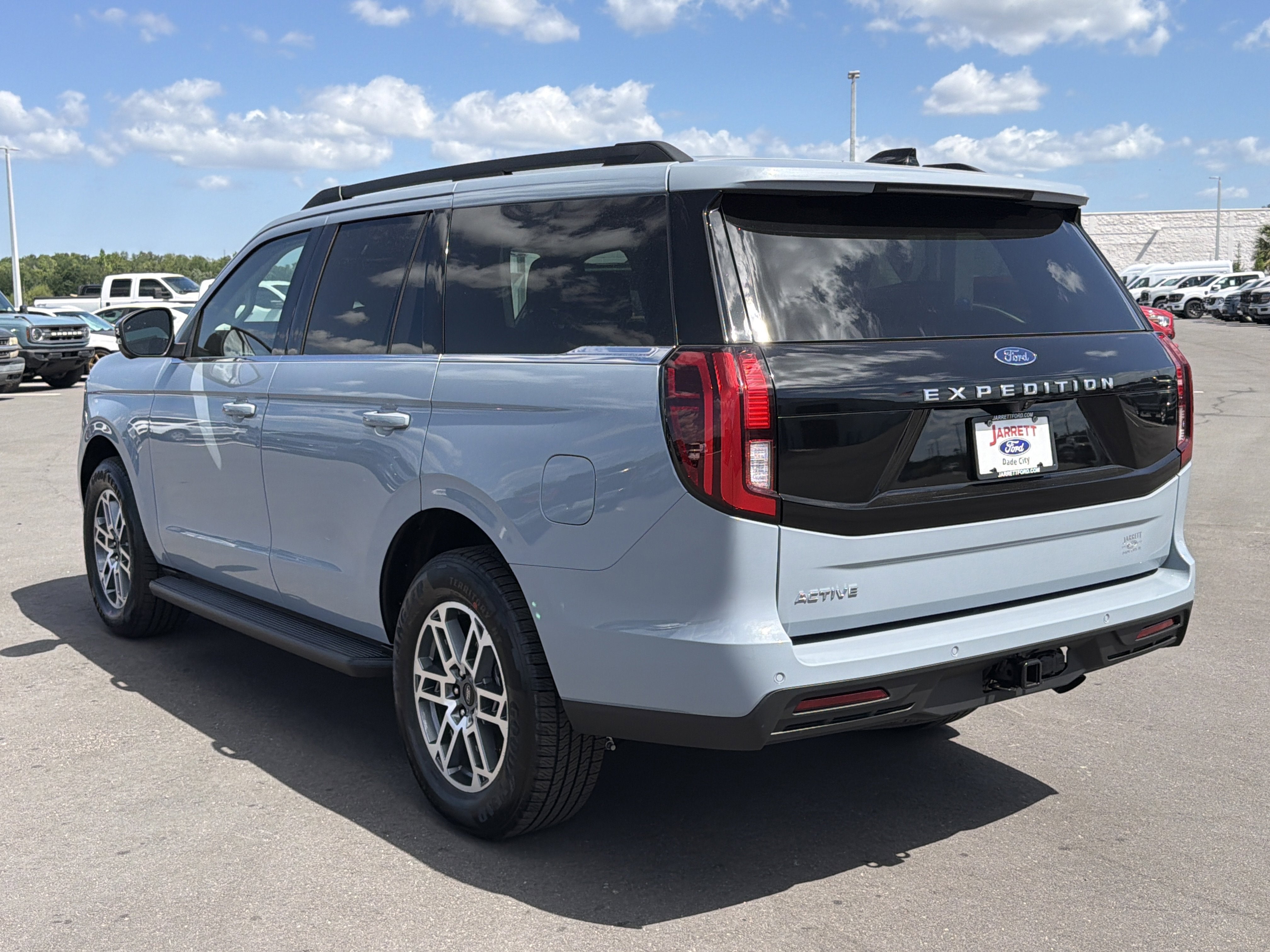 2026 Ford Expedition Active