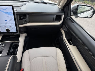 2024 Ford Expedition Platinum