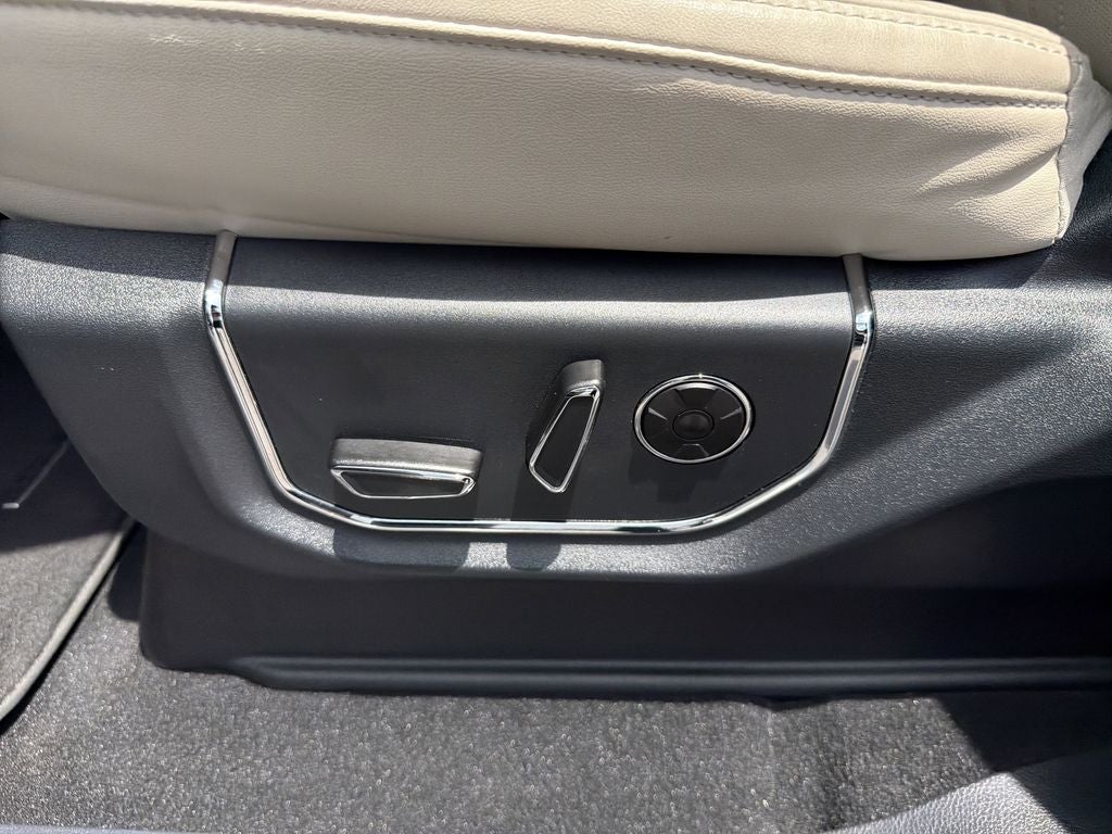 2024 Ford Expedition Platinum