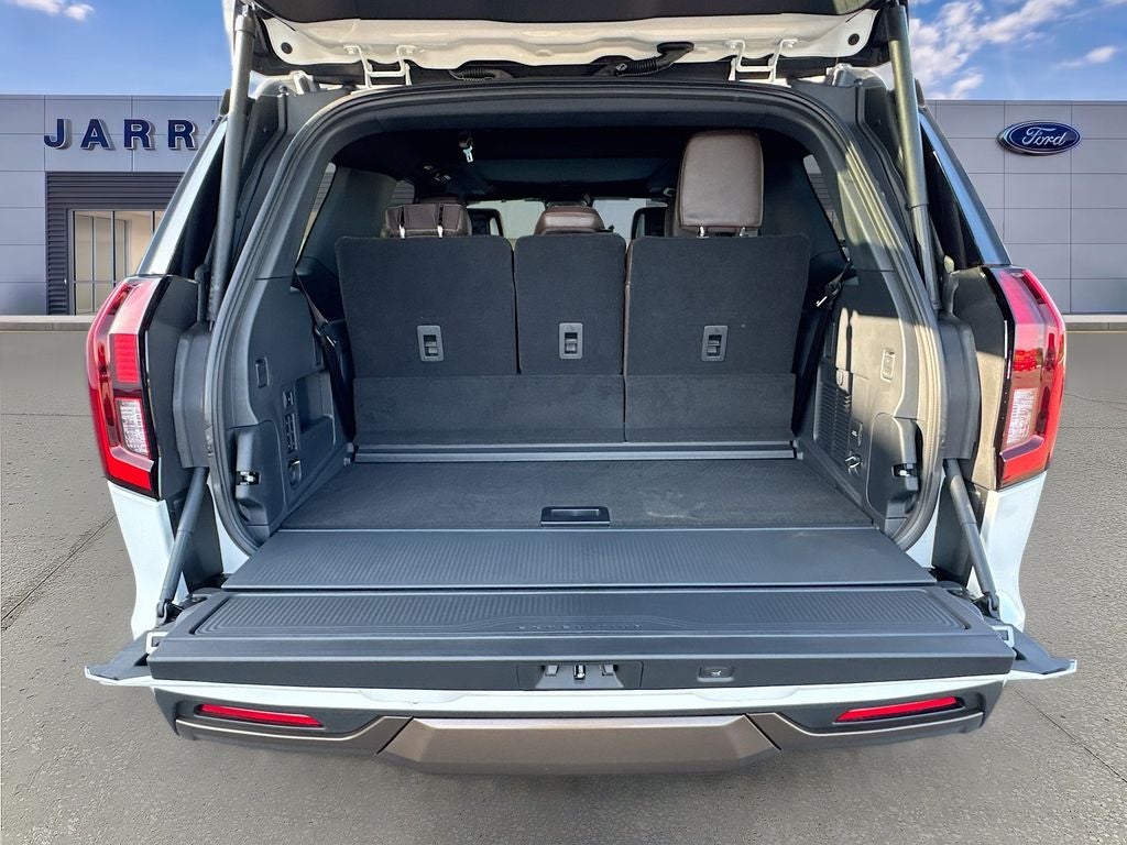 2027 Ford Expedition King Ranch