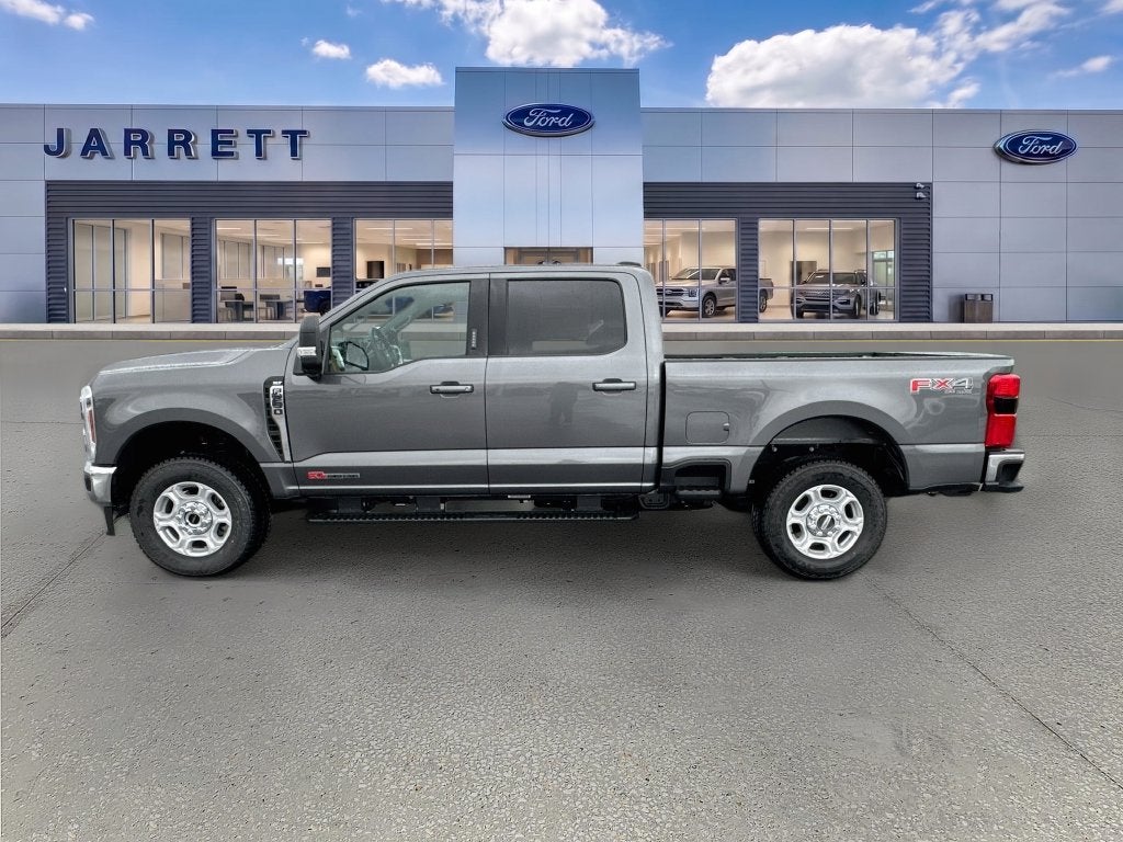 2027 Ford F-250SD XLT