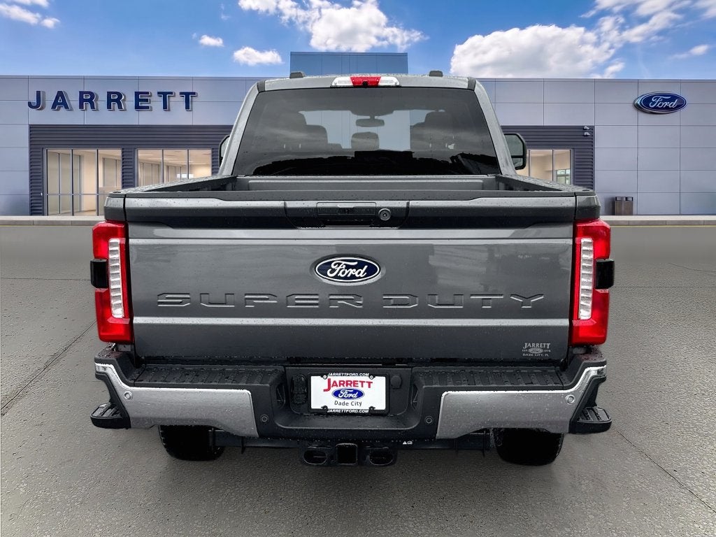 2027 Ford F-250SD XLT