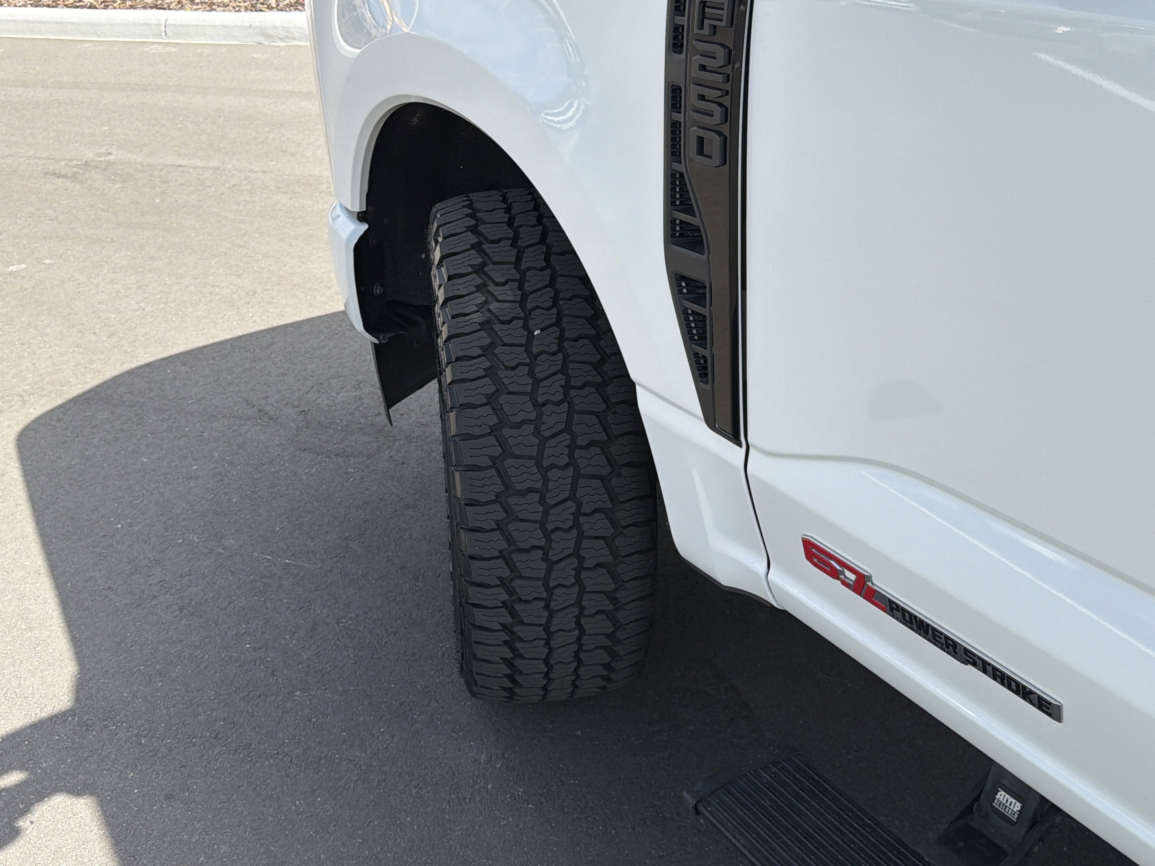 2023 Ford F-250SD Lariat