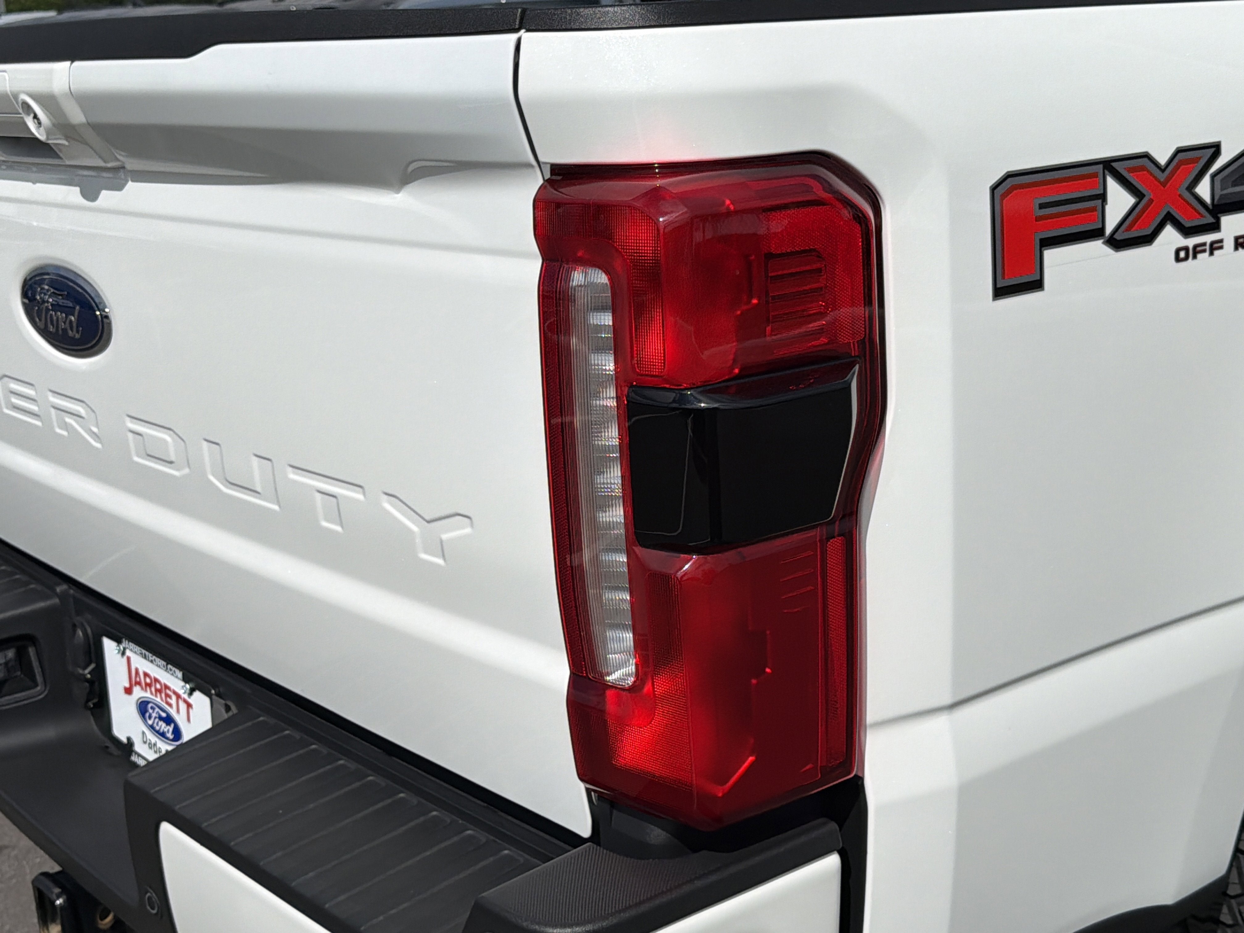 2023 Ford F-250SD Lariat