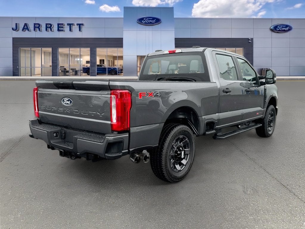 2027 Ford F-250SD XL