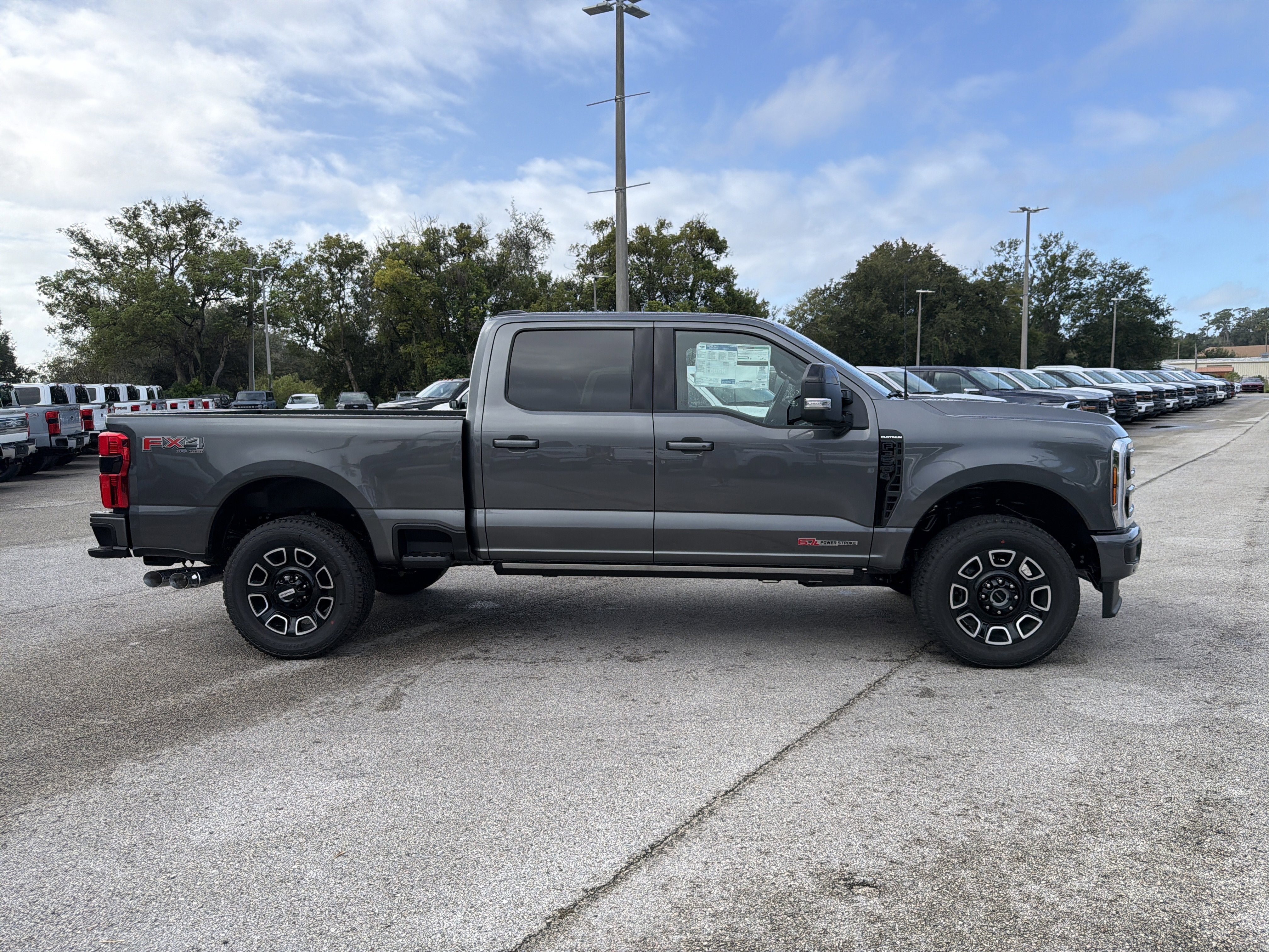 2026 Ford F-350SD Platinum