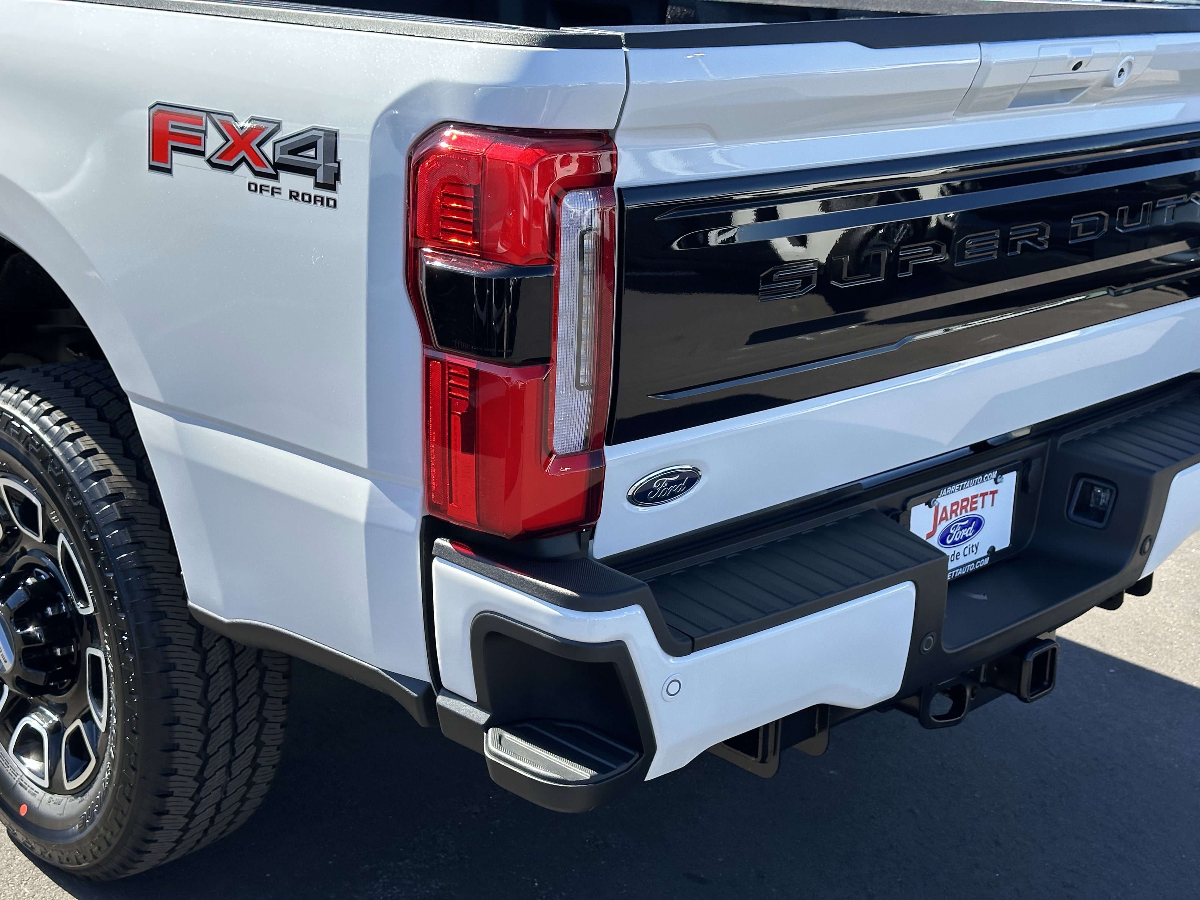 2026 Ford F-350SD Platinum