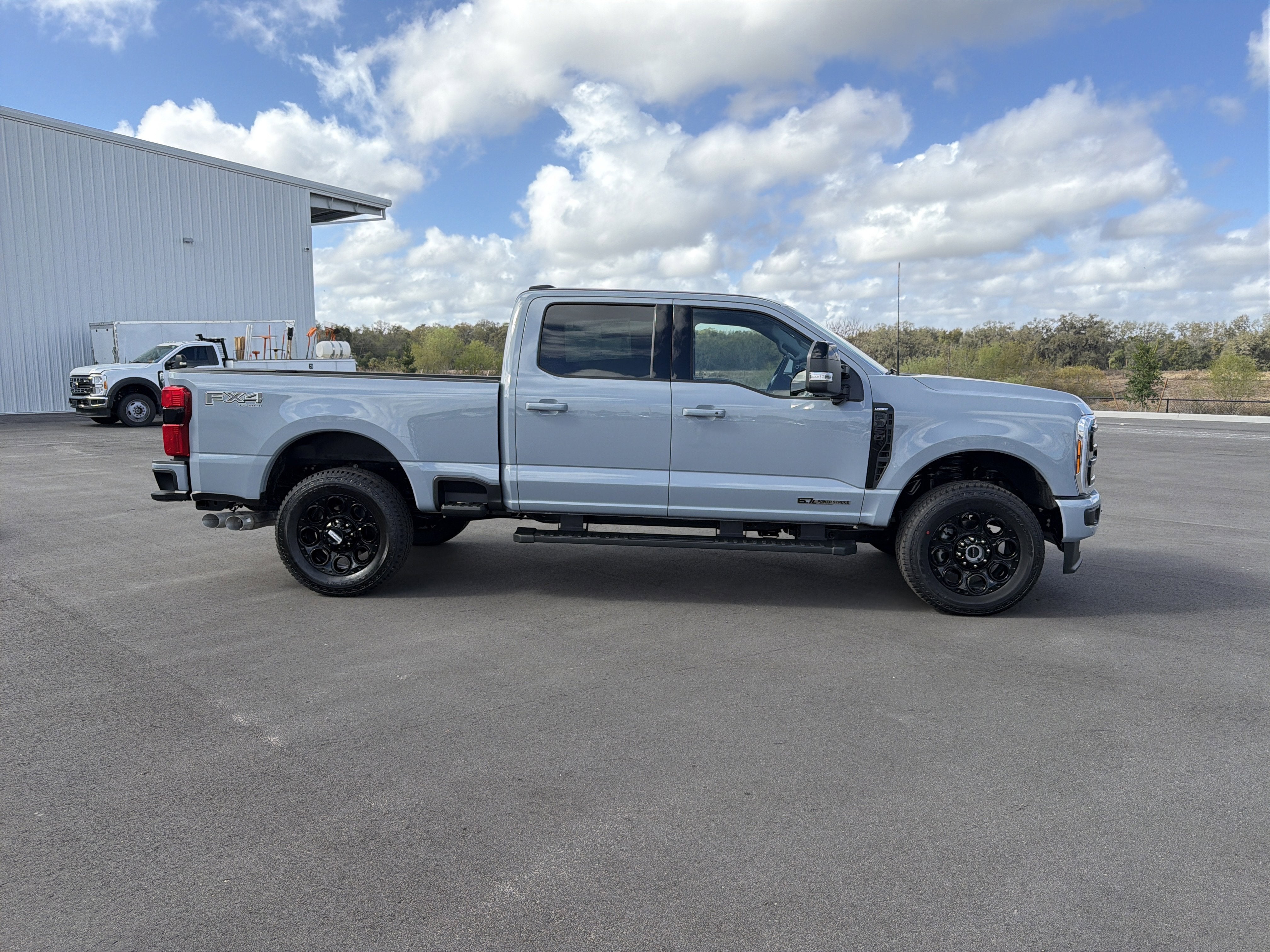 2026 Ford F-350SD Lariat