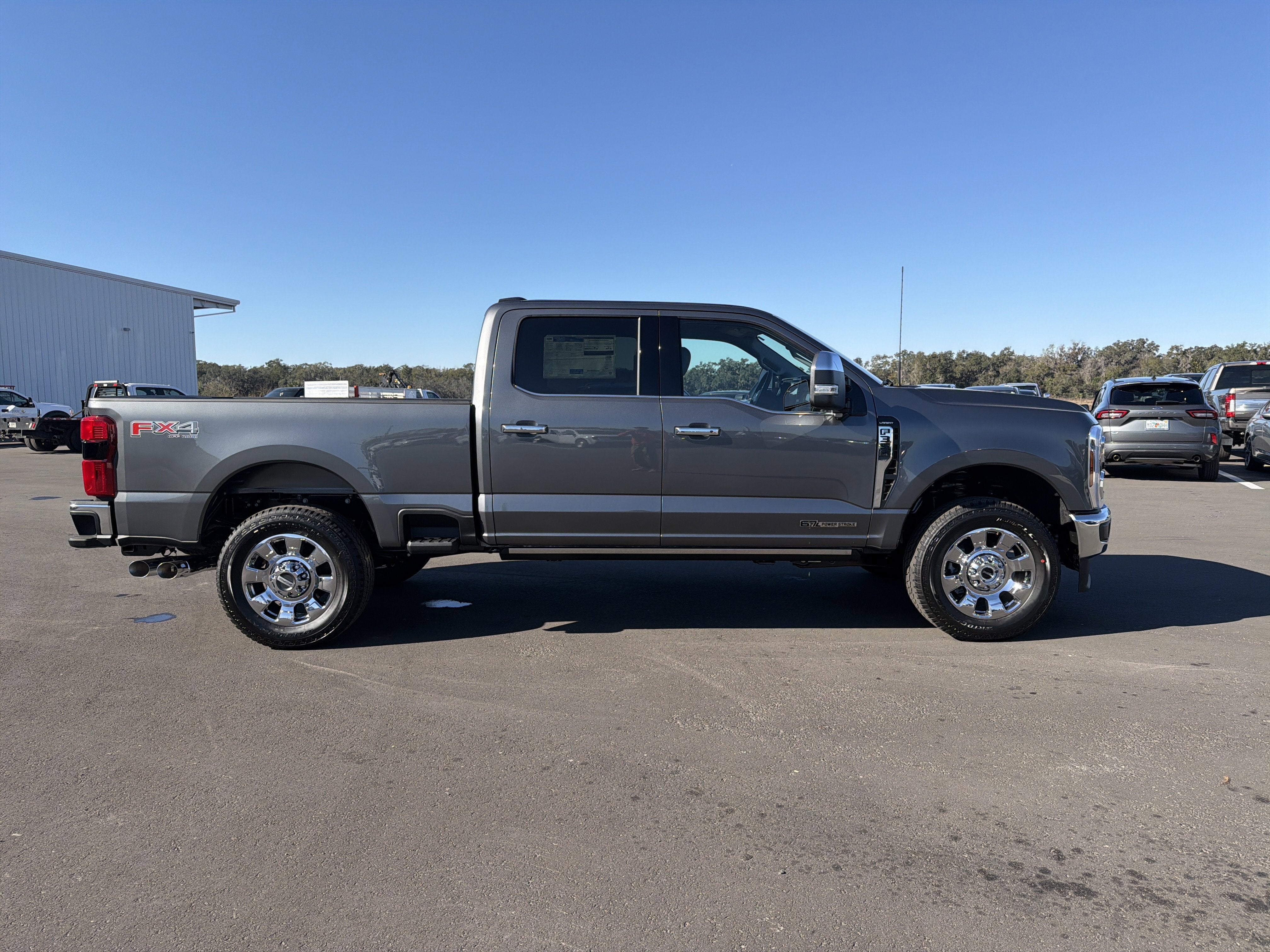 2026 Ford F-350SD Lariat