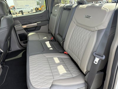 2026 Ford F-350SD Platinum DRW