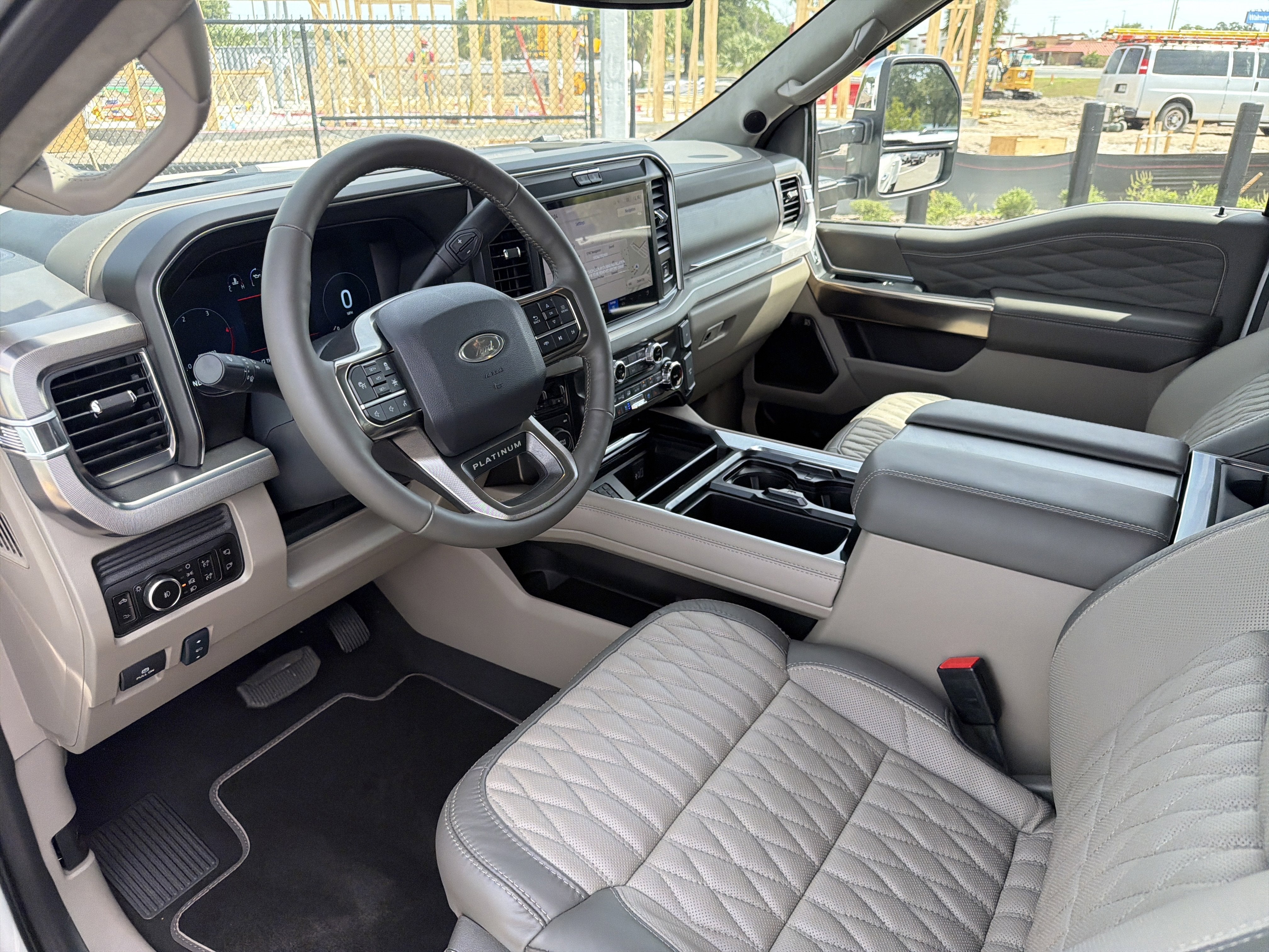 2026 Ford F-350SD Platinum DRW