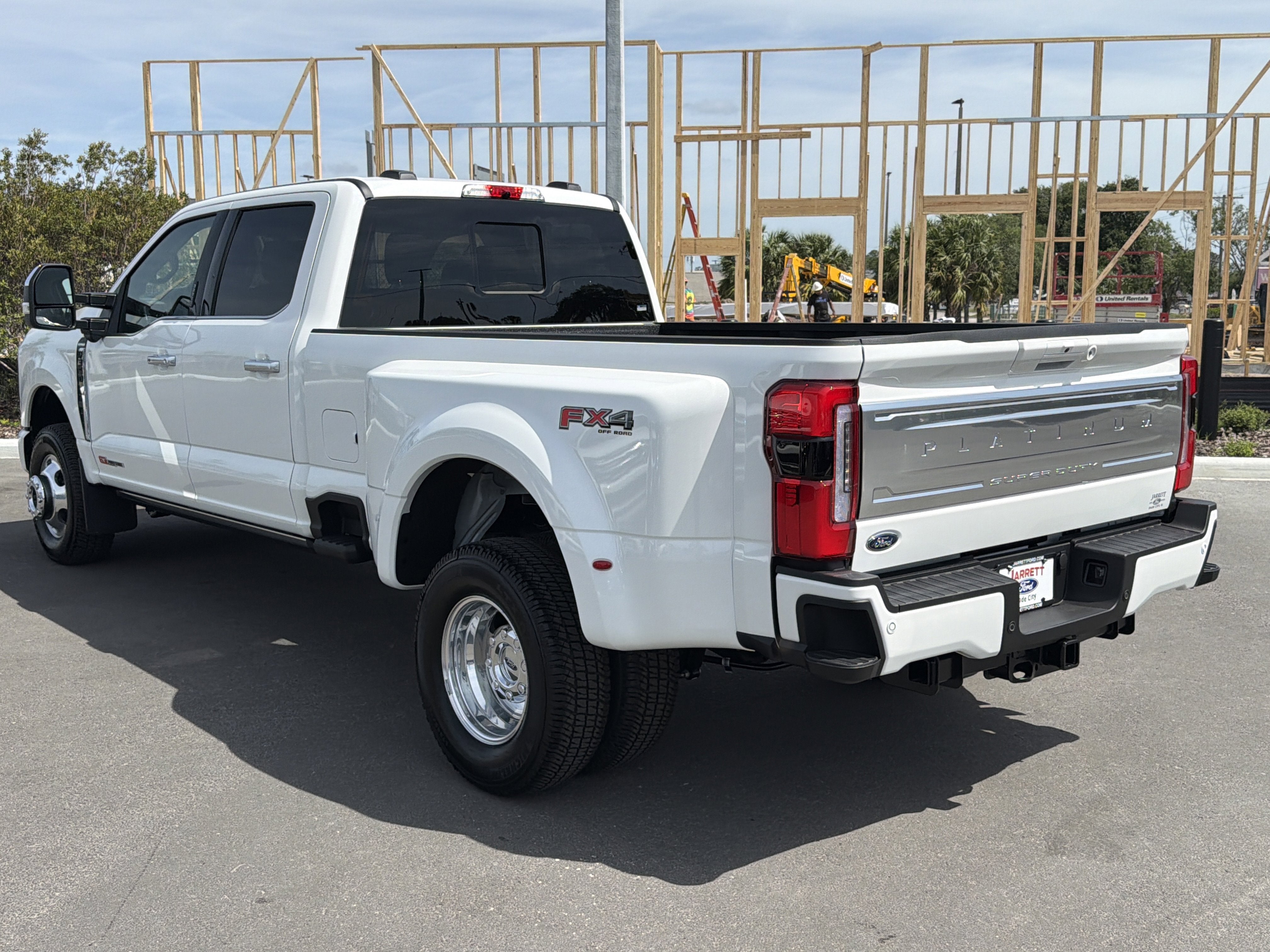 2026 Ford F-350SD Platinum DRW