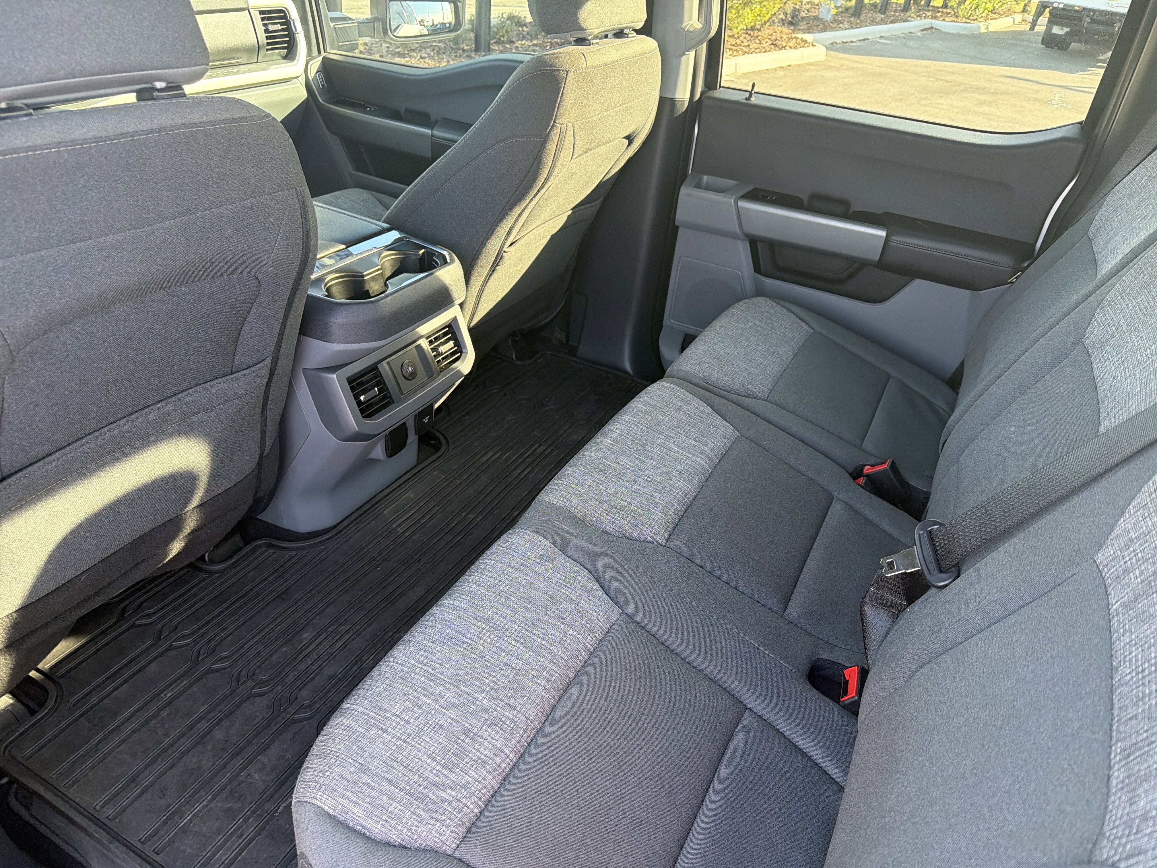 2024 Ford F-350SD XLT DRW