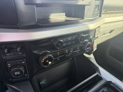 2024 Ford F-350SD XLT DRW