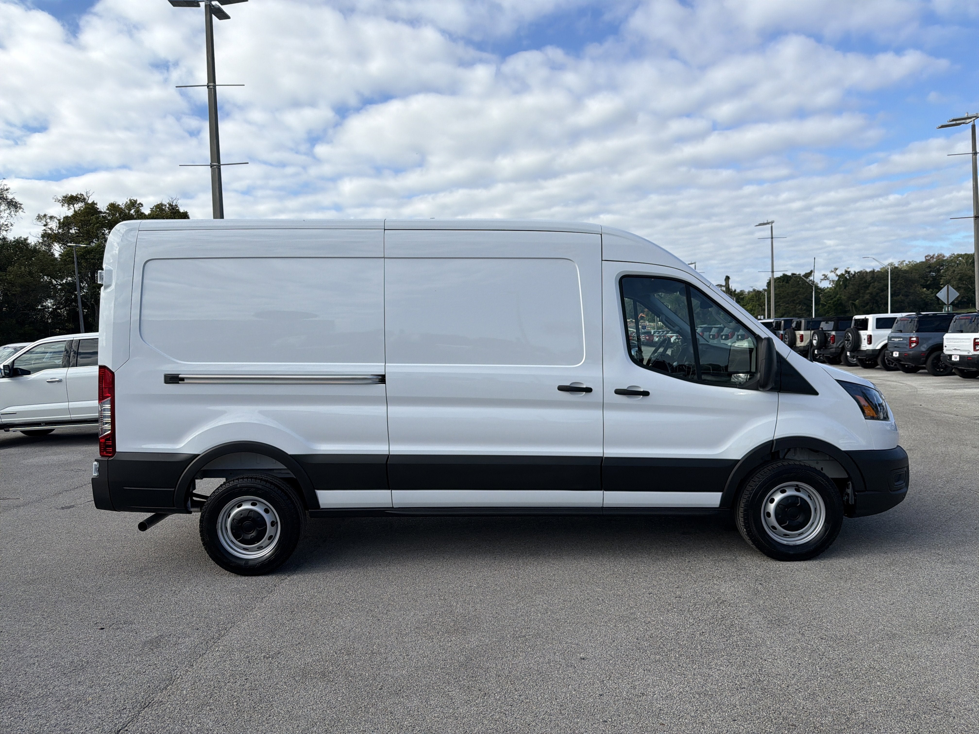 2026 Ford Transit-250 Base