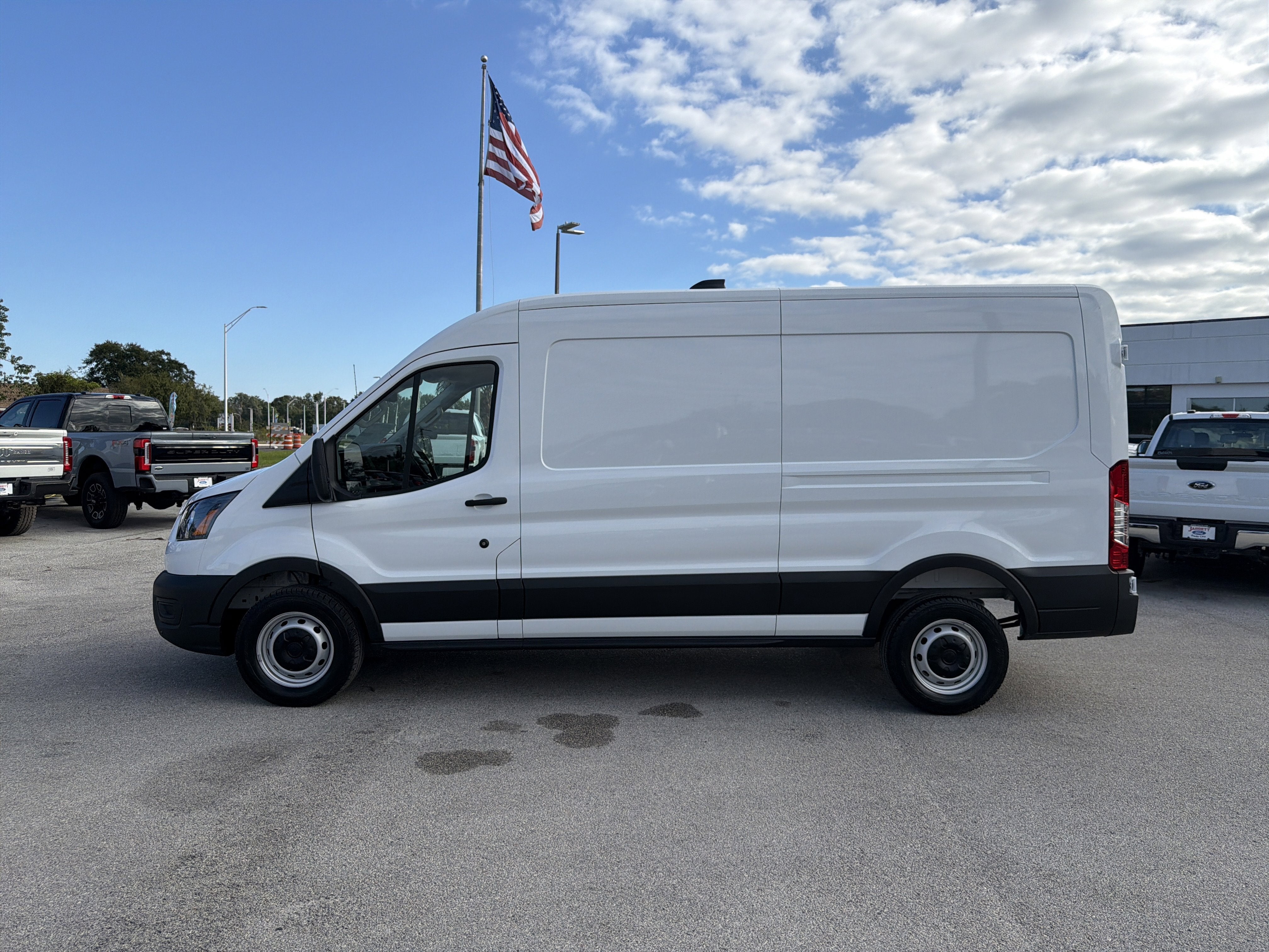 2026 Ford Transit-250 Base