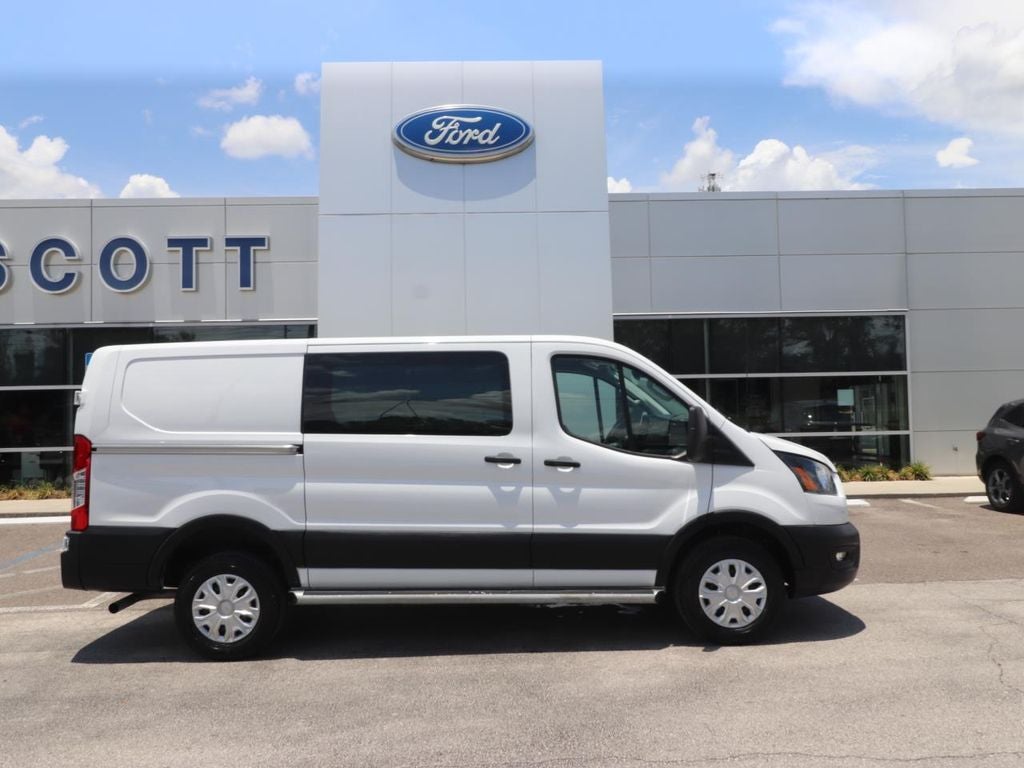2024 Ford Transit-250 Base