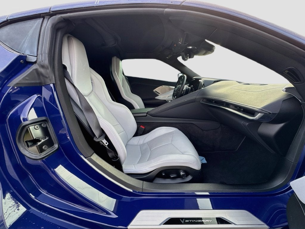 2025 Chevrolet Corvette Stingray 2LT