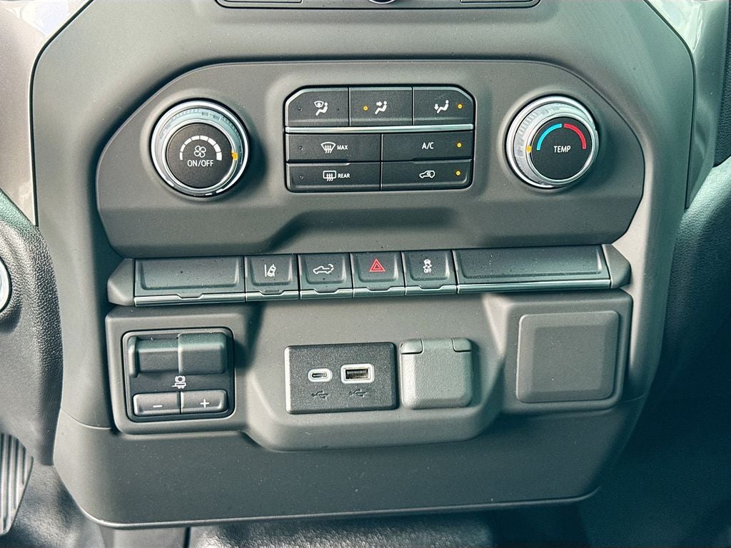 2025 Chevrolet Silverado 3500HD Work Truck