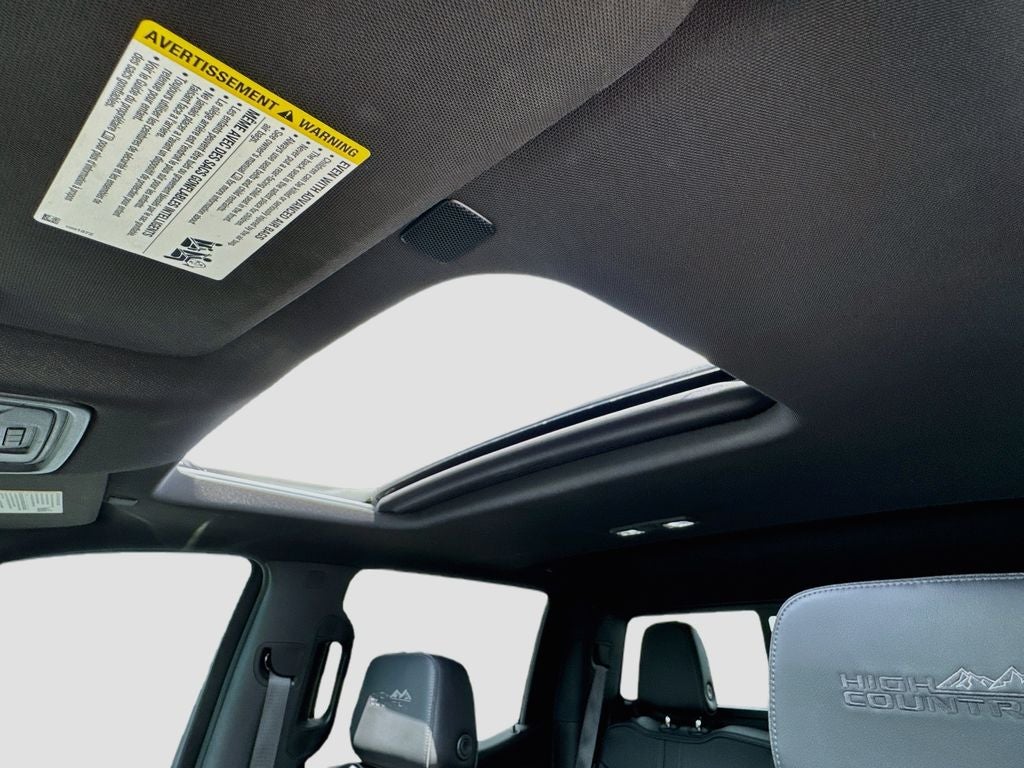 2022 Chevrolet Silverado 1500 LTD High Country