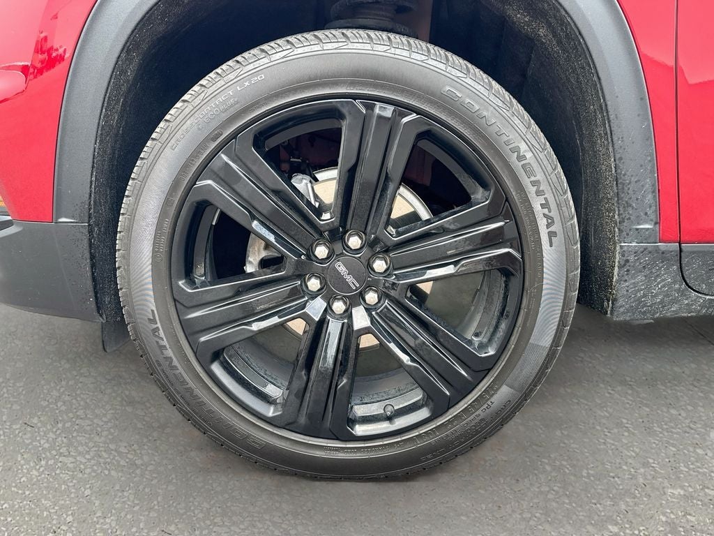 2024 GMC Acadia Elevation