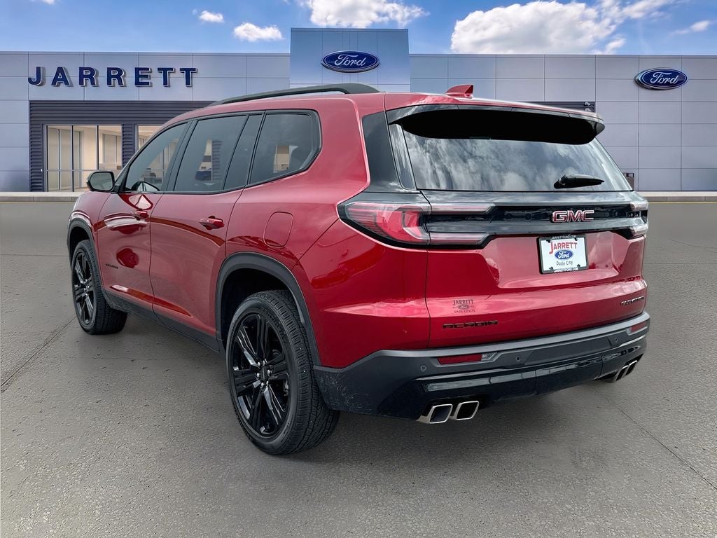 2024 GMC Acadia Elevation