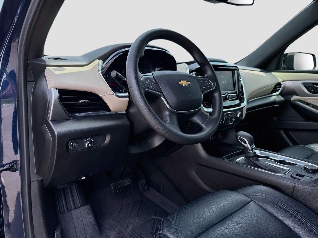 2022 Chevrolet Traverse LS