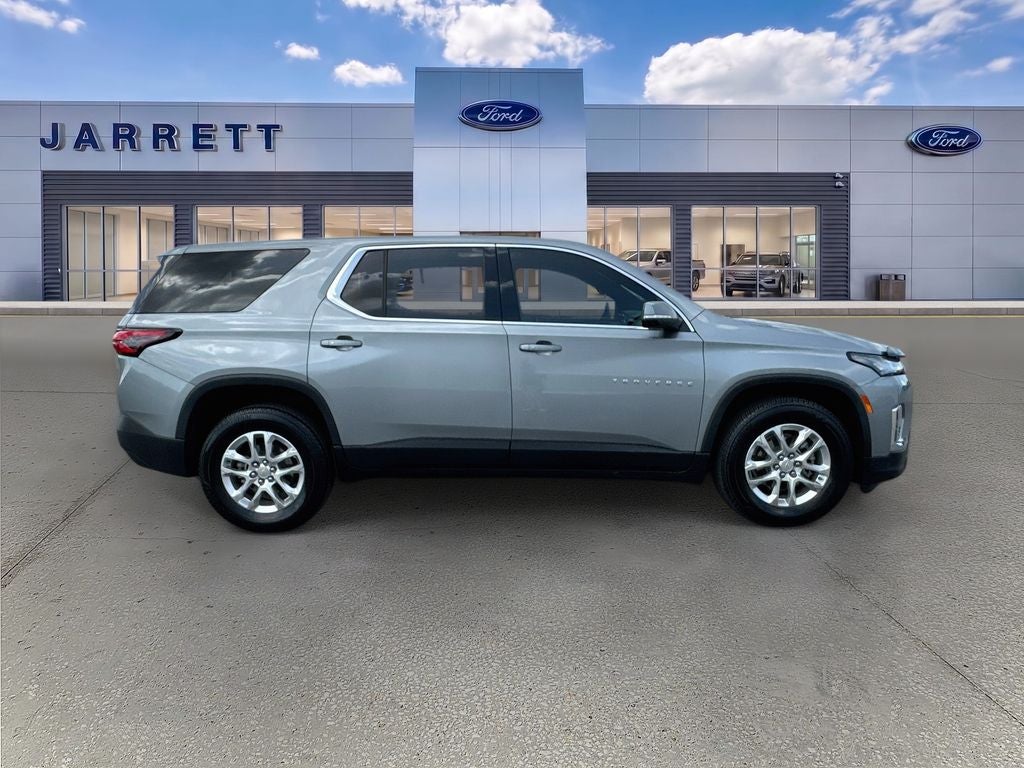 2023 Chevrolet Traverse LS